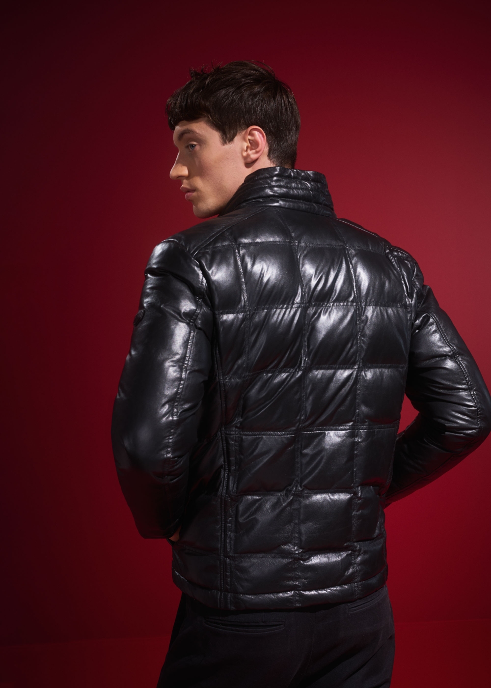 Czarna skórzana ocieplana kurtka męska KURMS-0347-1327(Z24) | OCHNIK