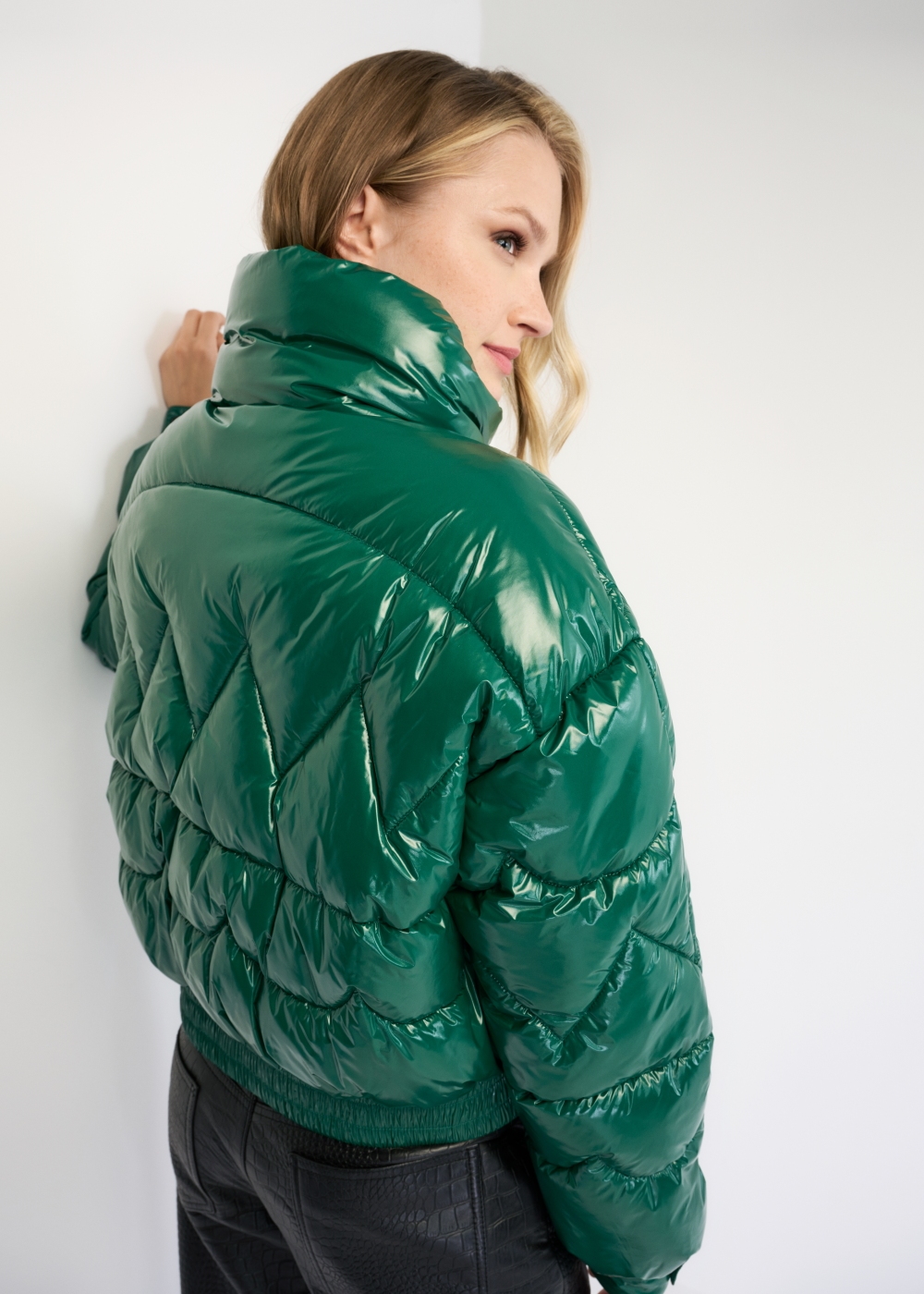 Kurtka damska KURDT-0379-51(Z22) | OCHNIK