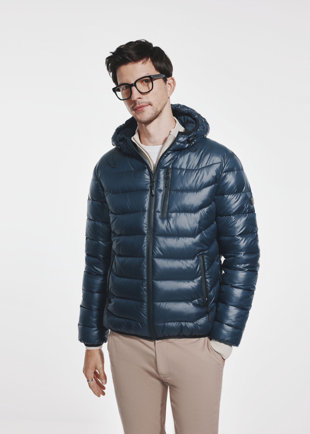 Granatowa kurtka zimowa męska KURMT-0249-69(Z24) | OCHNIK