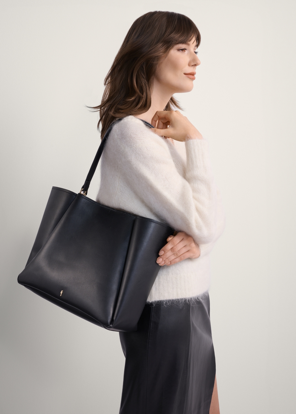 Torebka damska typu tote bag TOREC-0845A-99(Z25) | OCHNIK