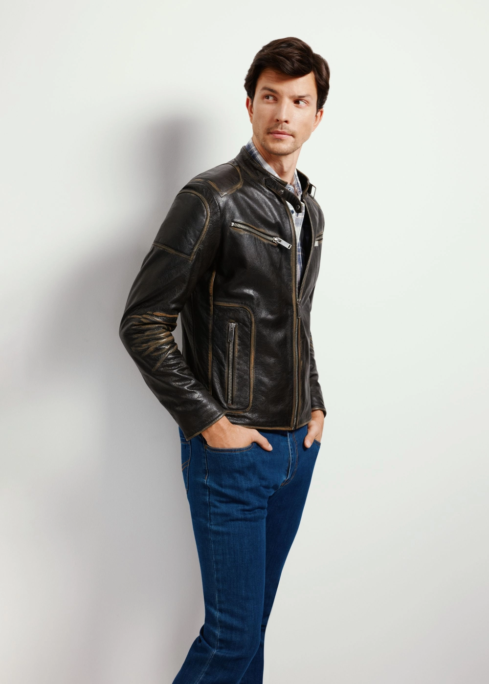 Brązowa skórzana kurtka męska KURMS-0351-2777(Z24) | OCHNIK