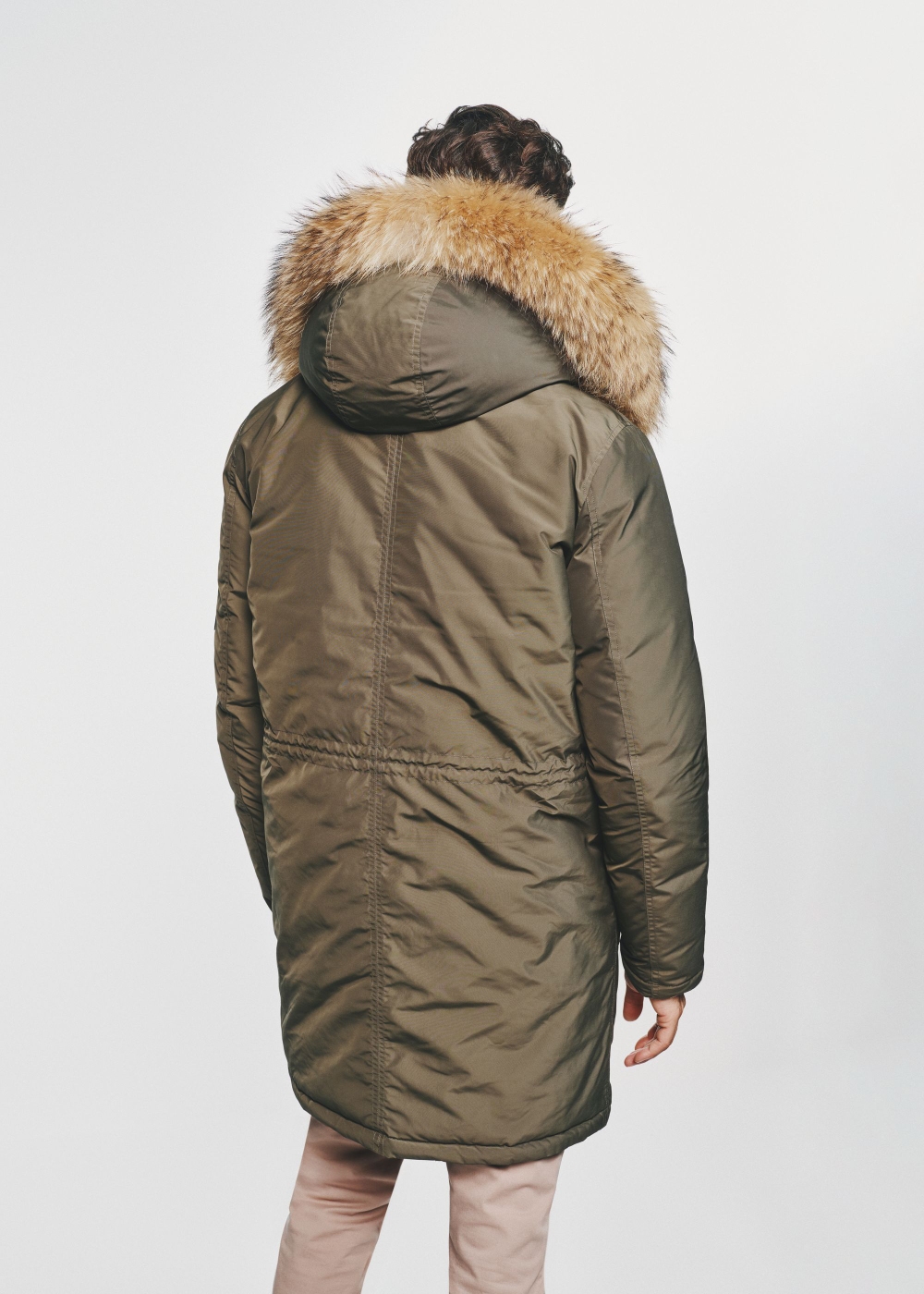 Oliwkowa kurtka męska z naturalnym ociepleniem KURMT-0355-57(Z24