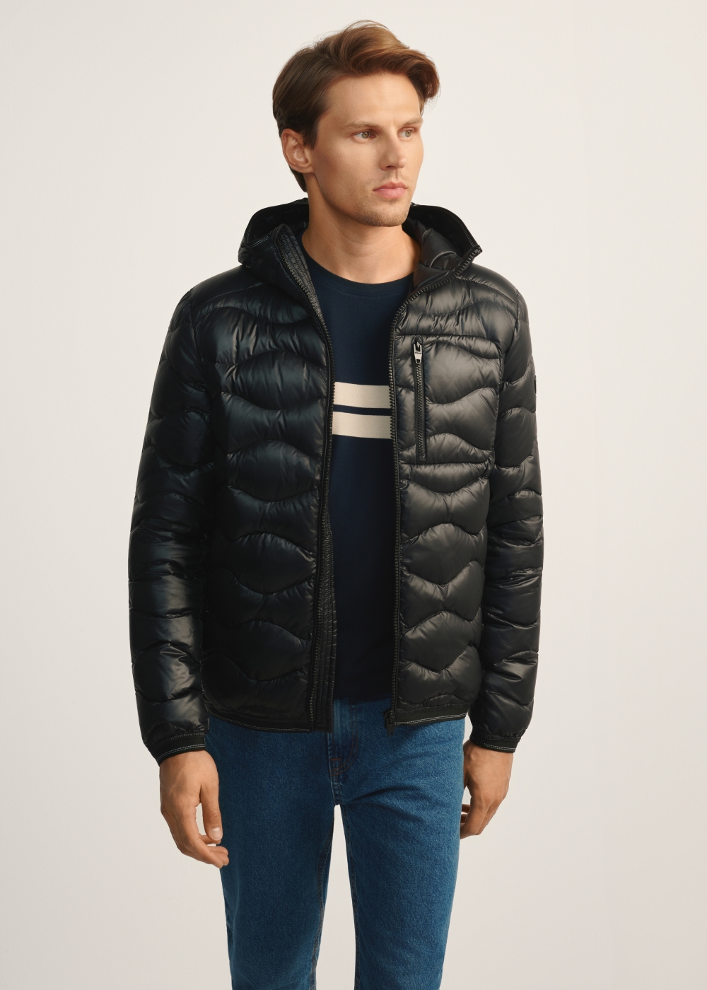 Czarna pikowana kurtka męska KURMT-0400-99(Z25) | OCHNIK