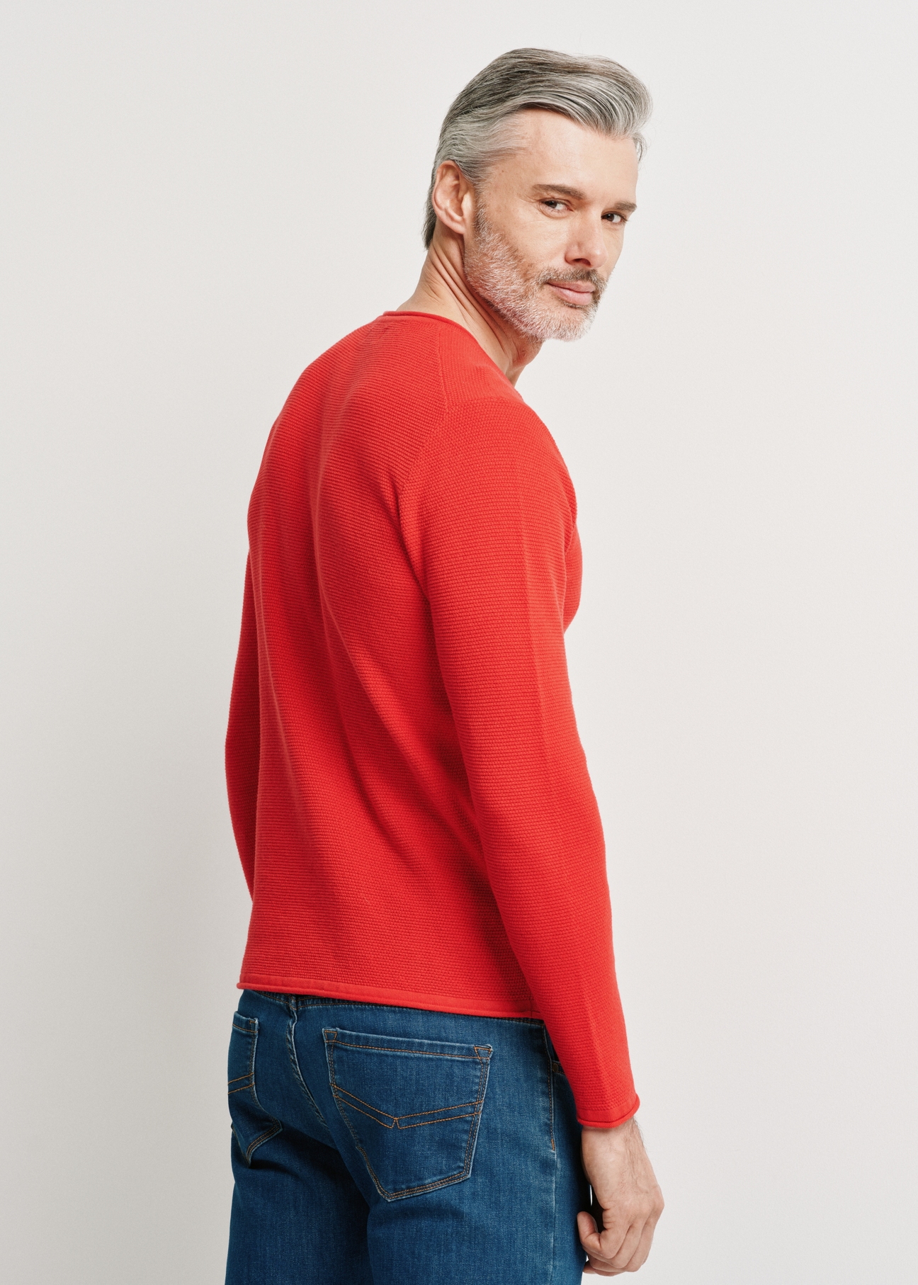 Czerwony sweter męski basic SWEMT-0128-42(W24)-03