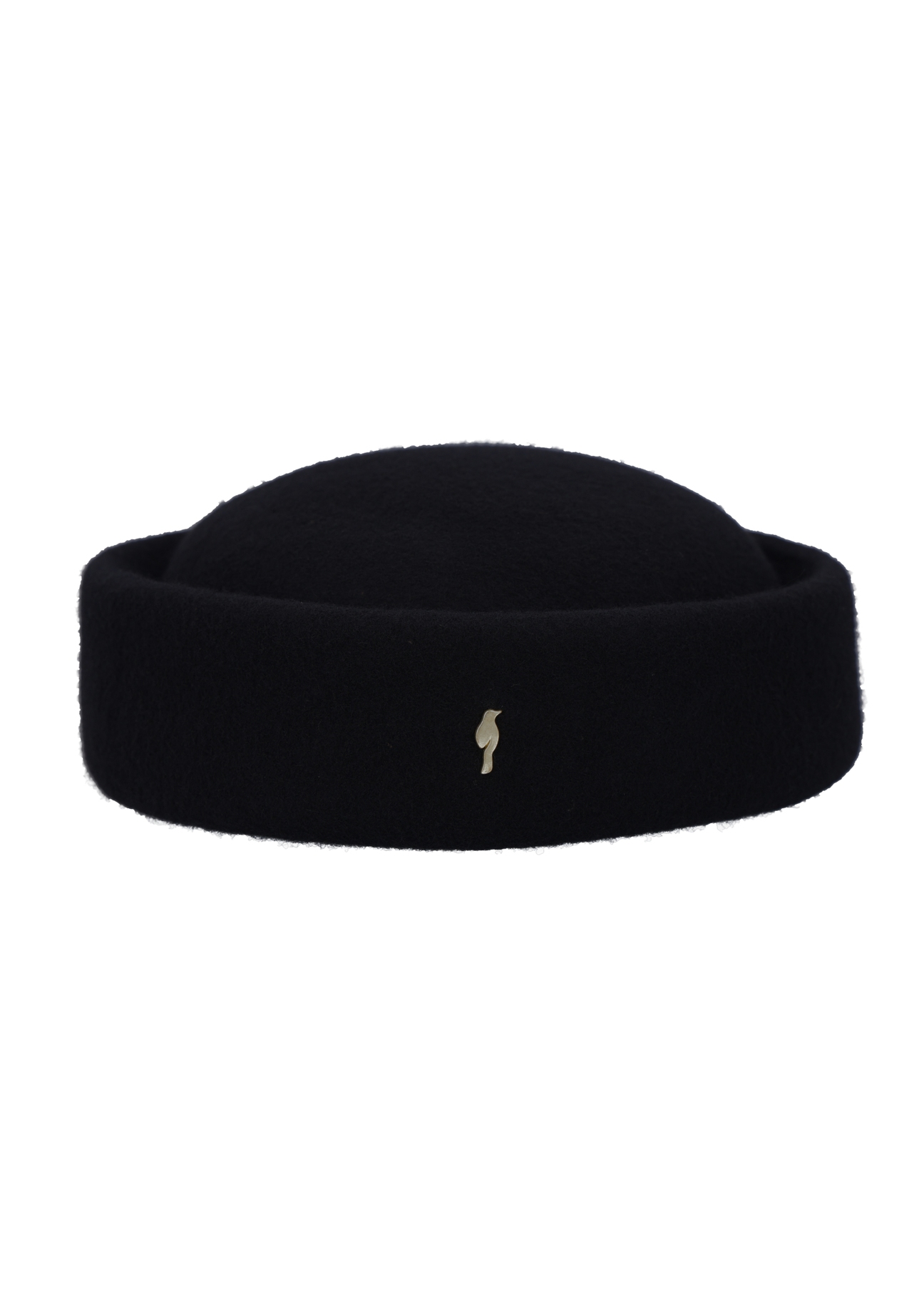 Czapka damska w stylu toczka CZADT-0235-99(Z26) - widok produktu z przodu, na białym tle. 