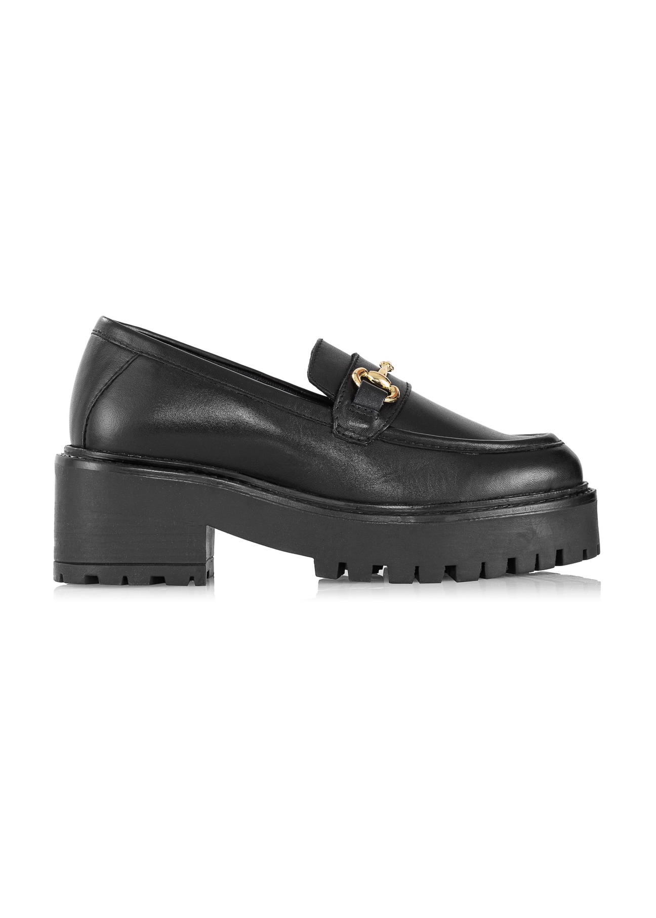 Czarne skórzane loafersy na platformie BUTYD-1007-99(Z23)-01