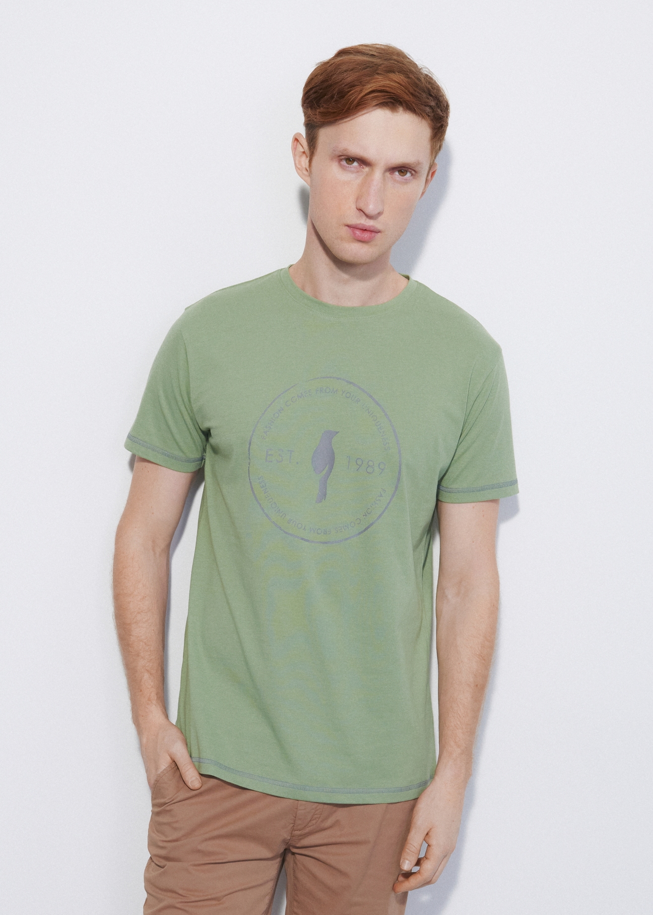 Zielony T-shirt męski z logo TSHMT-0068-54(W23)-01