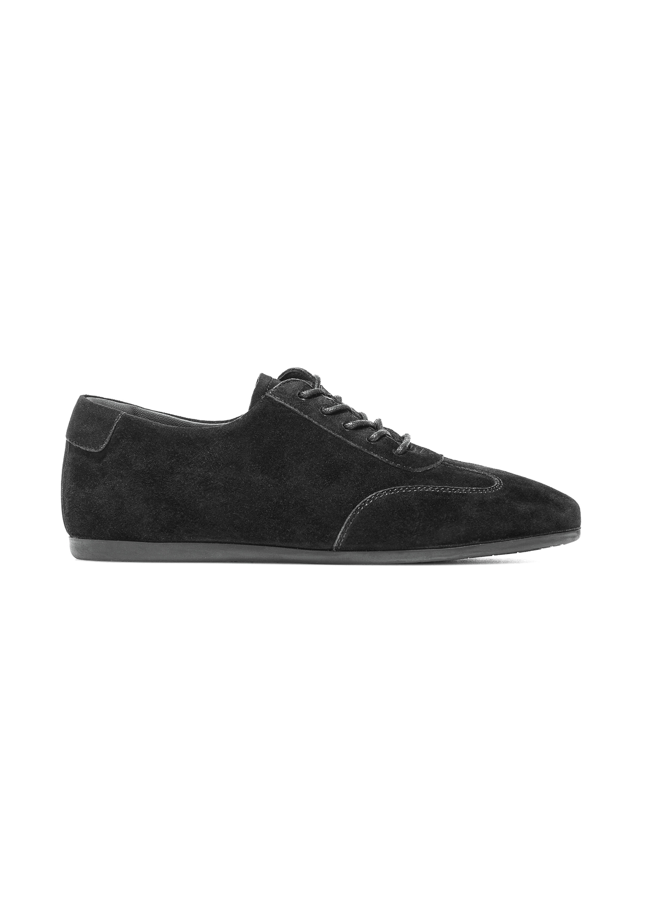 Skórzane buty damskie w kolorze czarnym BUTYD-1215-99(Z25), widok produktu od boku na białym tle.