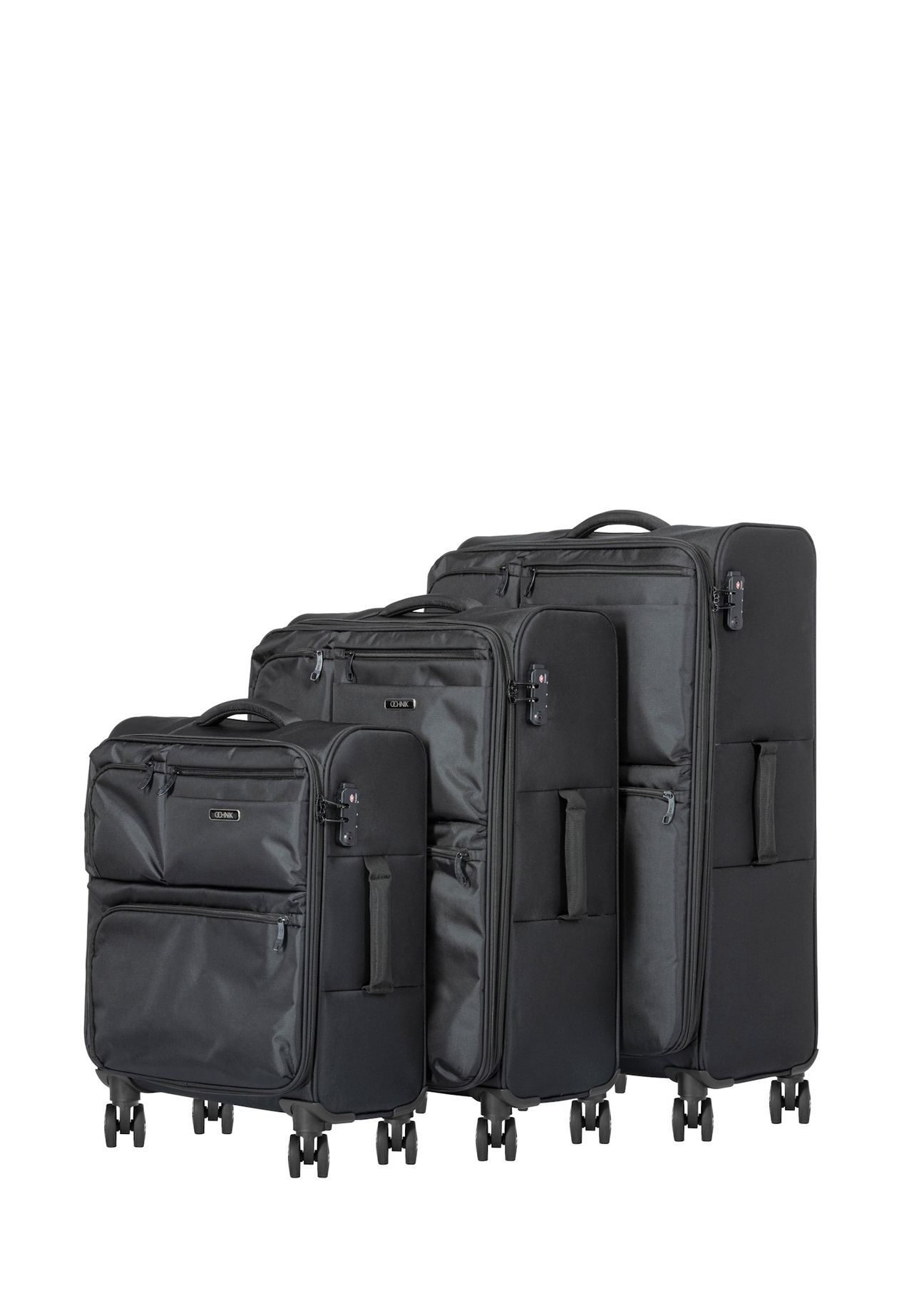 Komplet walizek na kółkach 19"/24"/28" WALNY-0048-99(W26), widok produktu skosem na białym tle.