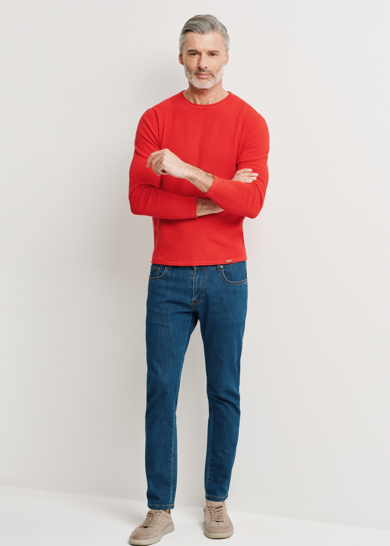 Czerwony sweter męski basic SWEMT-0128-42(W24)-02