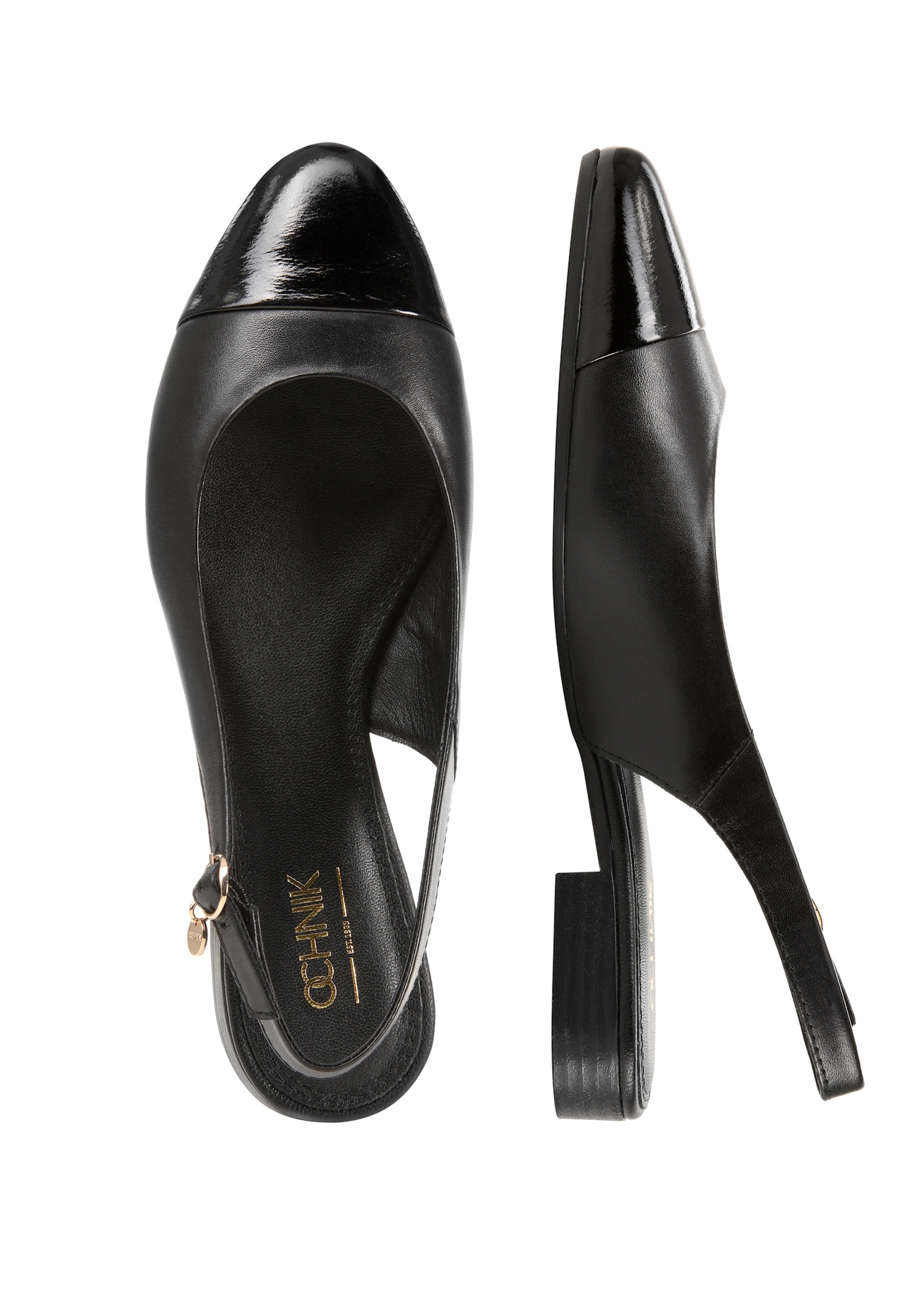 Skórzane czarne baleriny bez piętki BUTYD-1052A-99(W26), widok produktu z góry na białym tle.