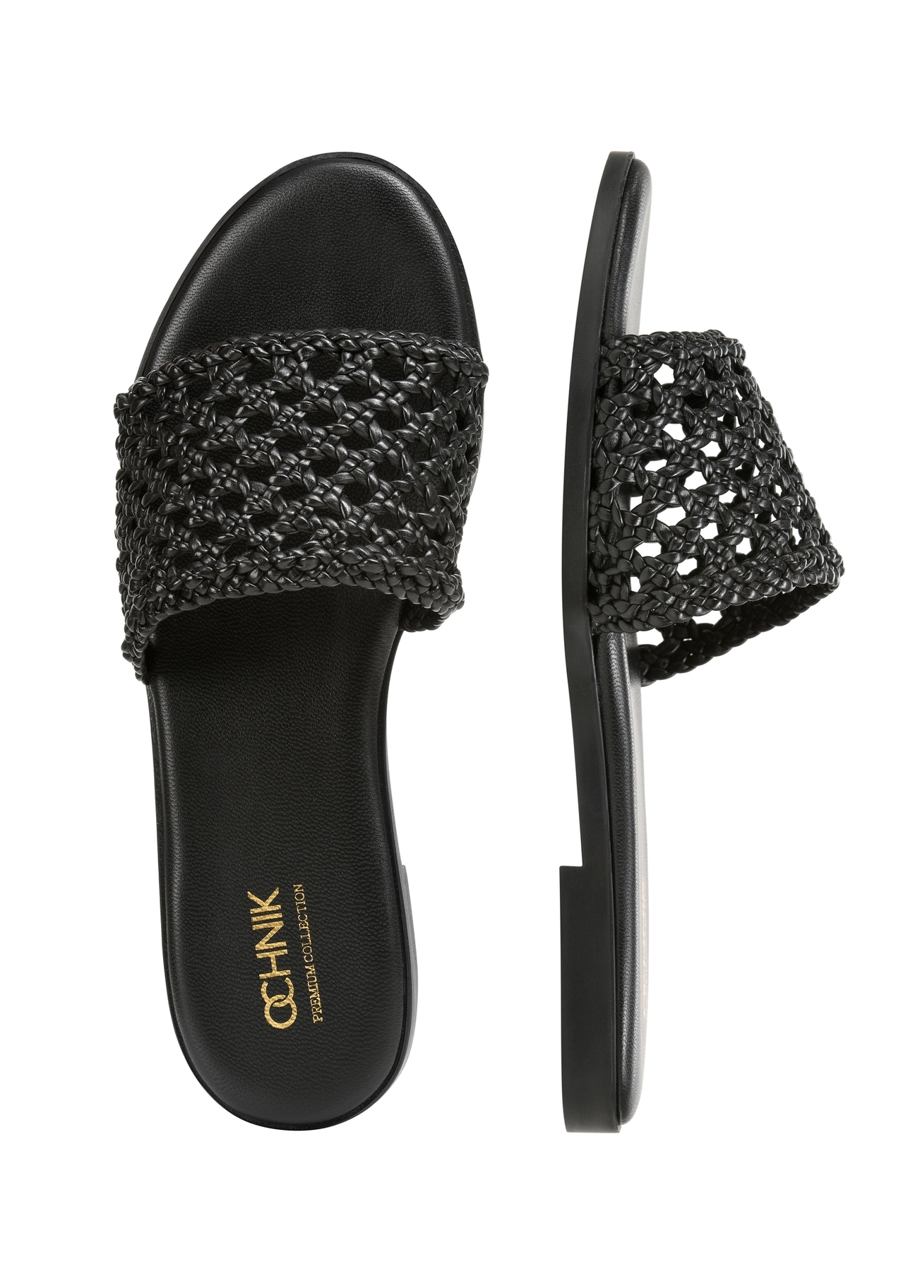 Czarne plecione klapki damskie BUTYD-1253-99(W26), widok produktu z góry na białym tle.