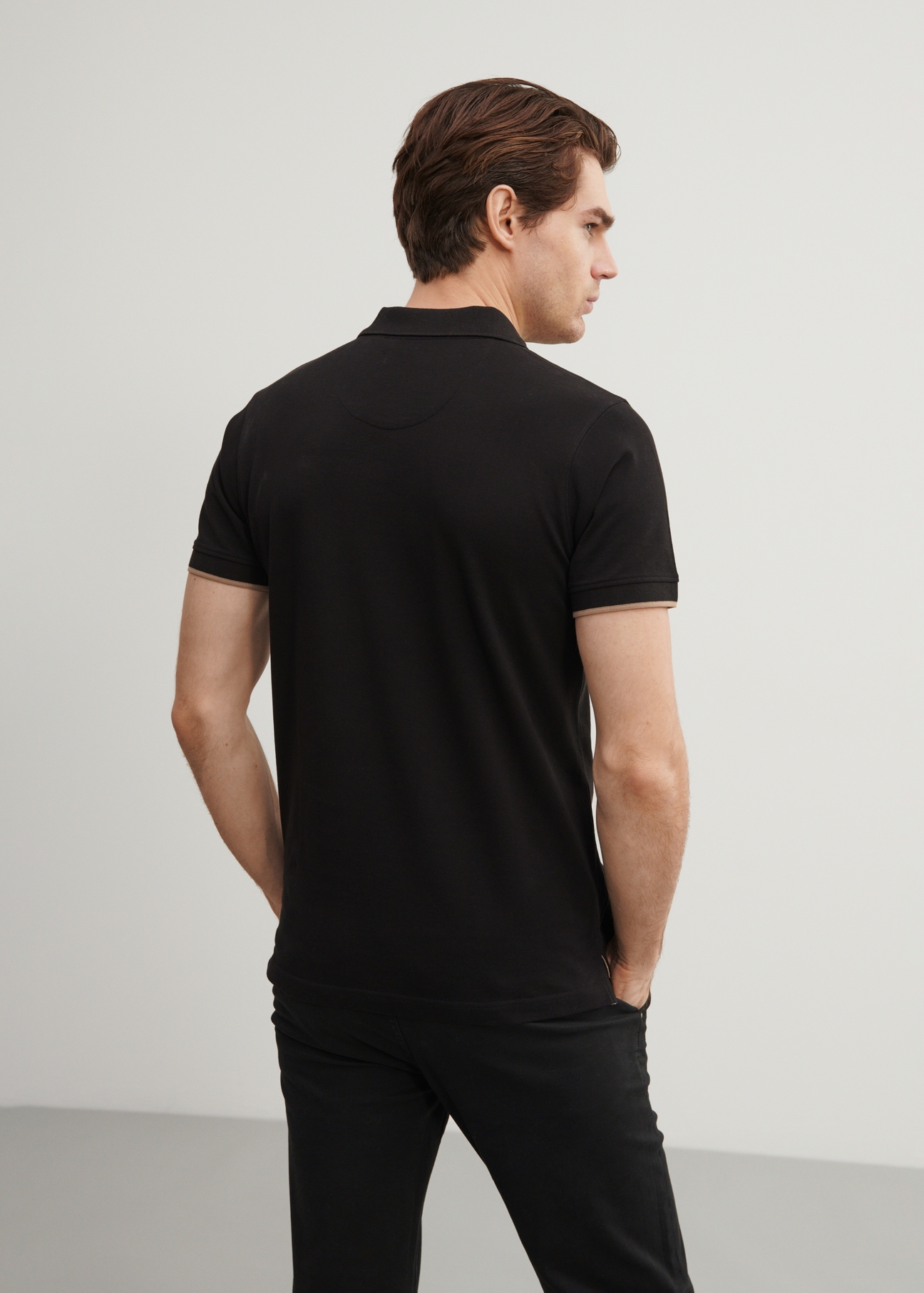 Czarna koszulka polo męska POLMT-0045A-99(W24)-03