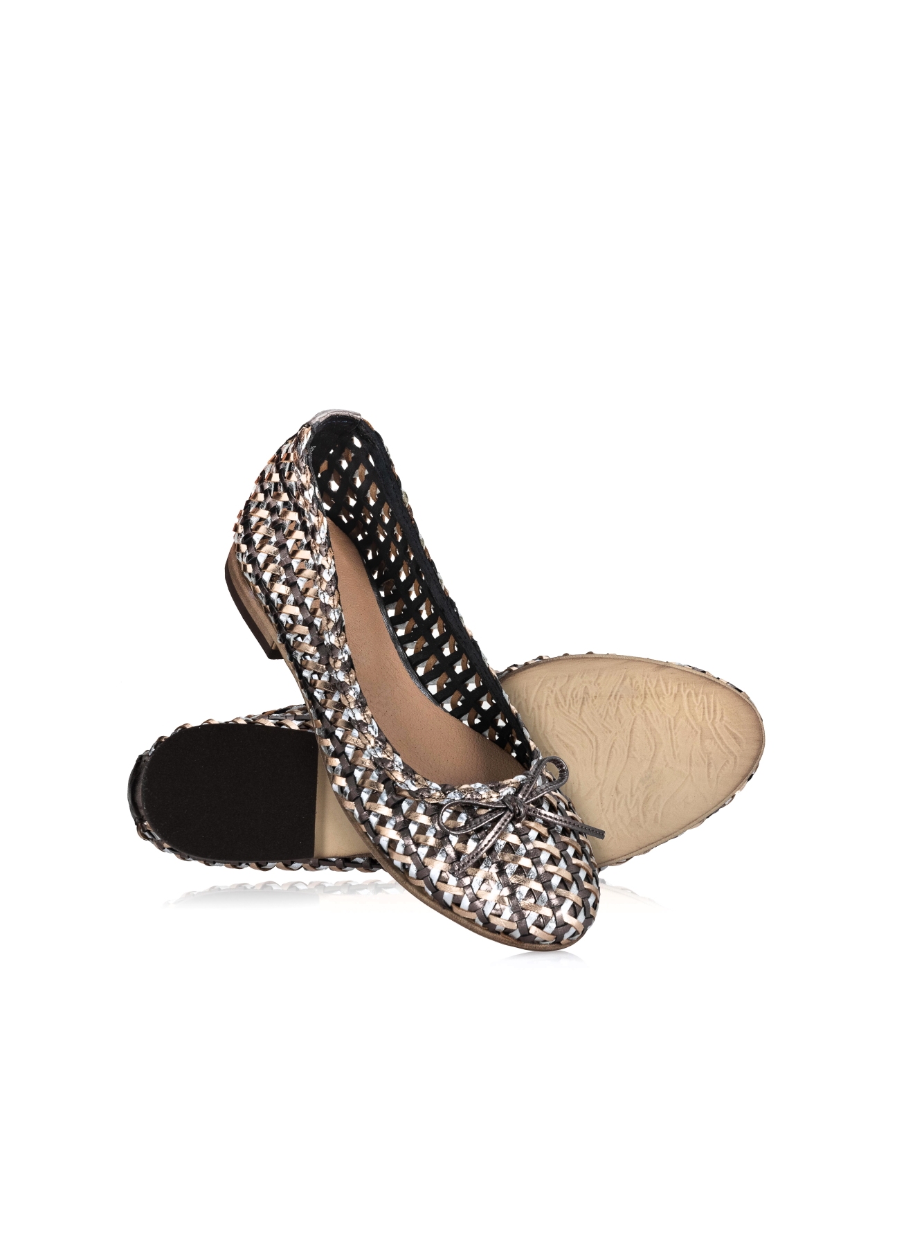Buty damskie BUTYD-0728-92(W21)-02