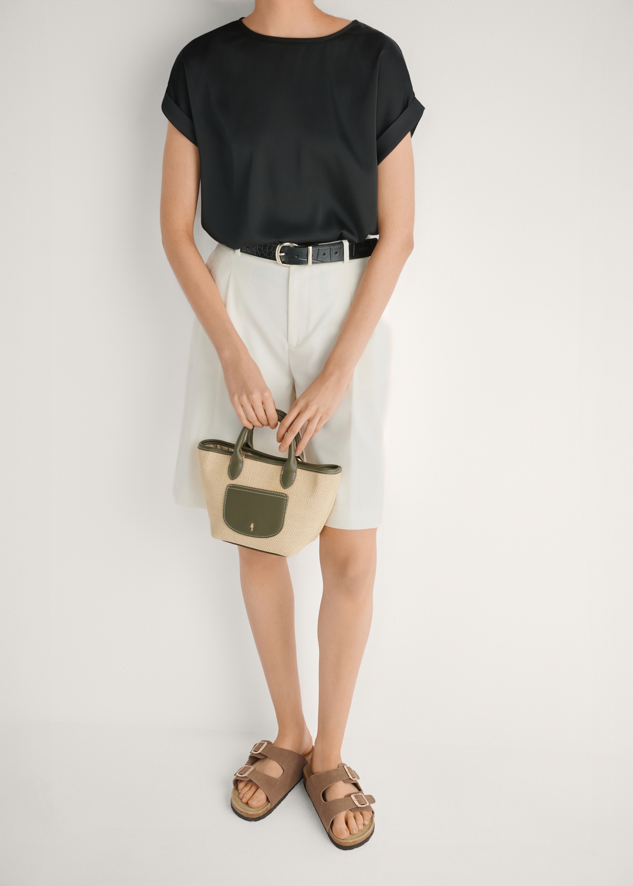 Skórzane klapki damskie w kolorze camelowym BUTYD-1158-1D(W26)