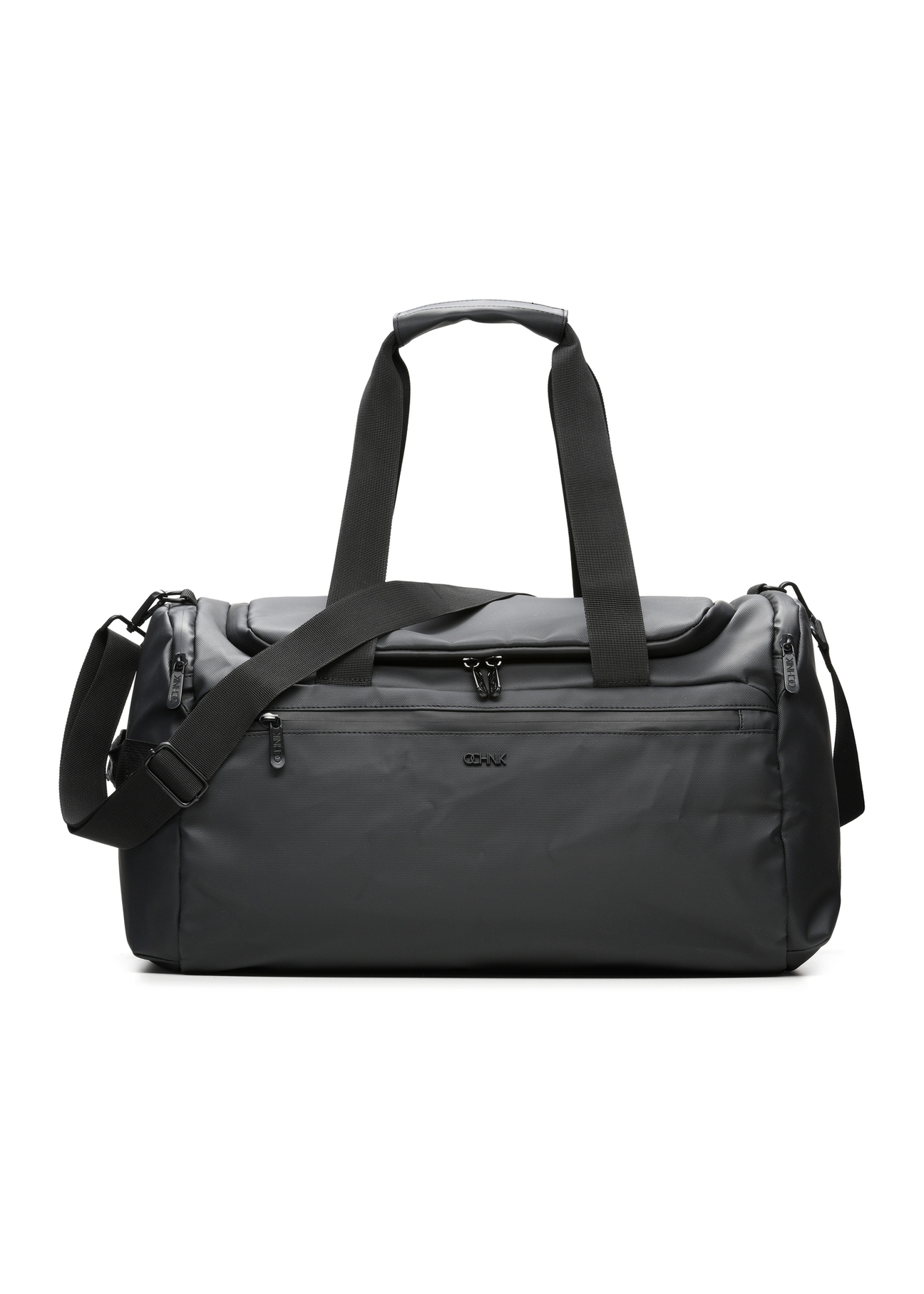 Czarna torba podróżna TORMN-0412-99(W26), widok produktu z przodu na białym tle.