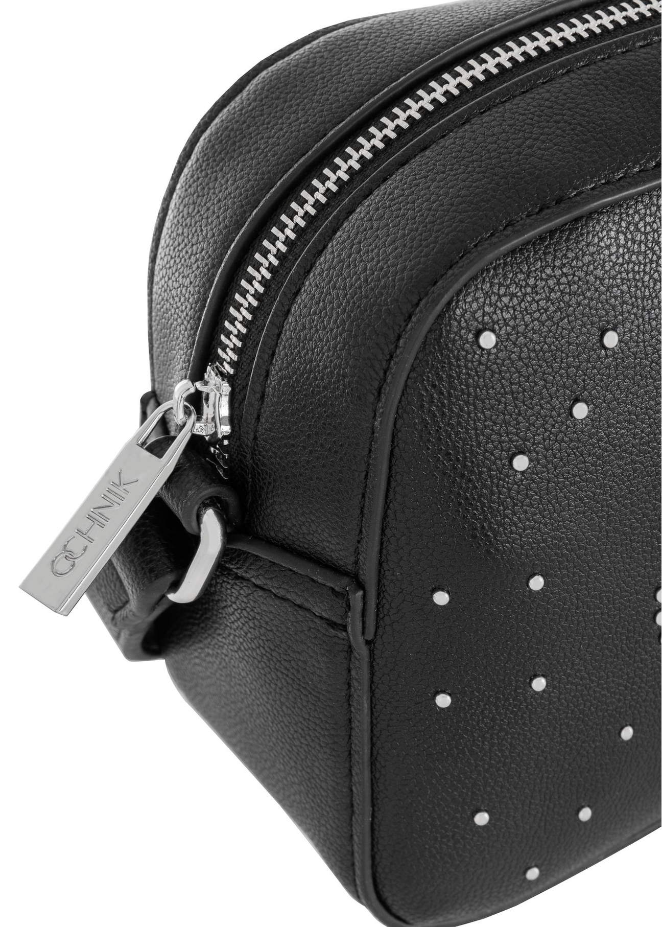 Czarna torebka damska z jetowym logo TOREC-0833-99(Z23)-06
