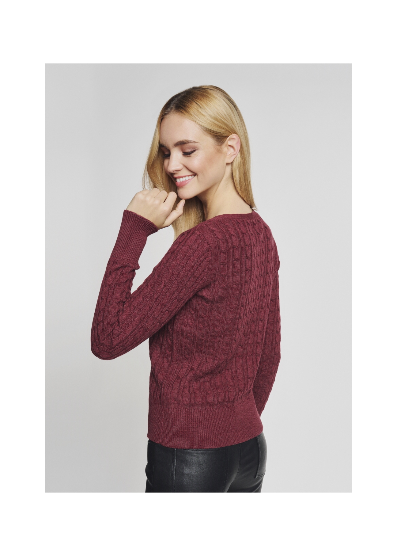 Bordowy sweter dekolt V damski SWEDT-0148-49(Z21)-03