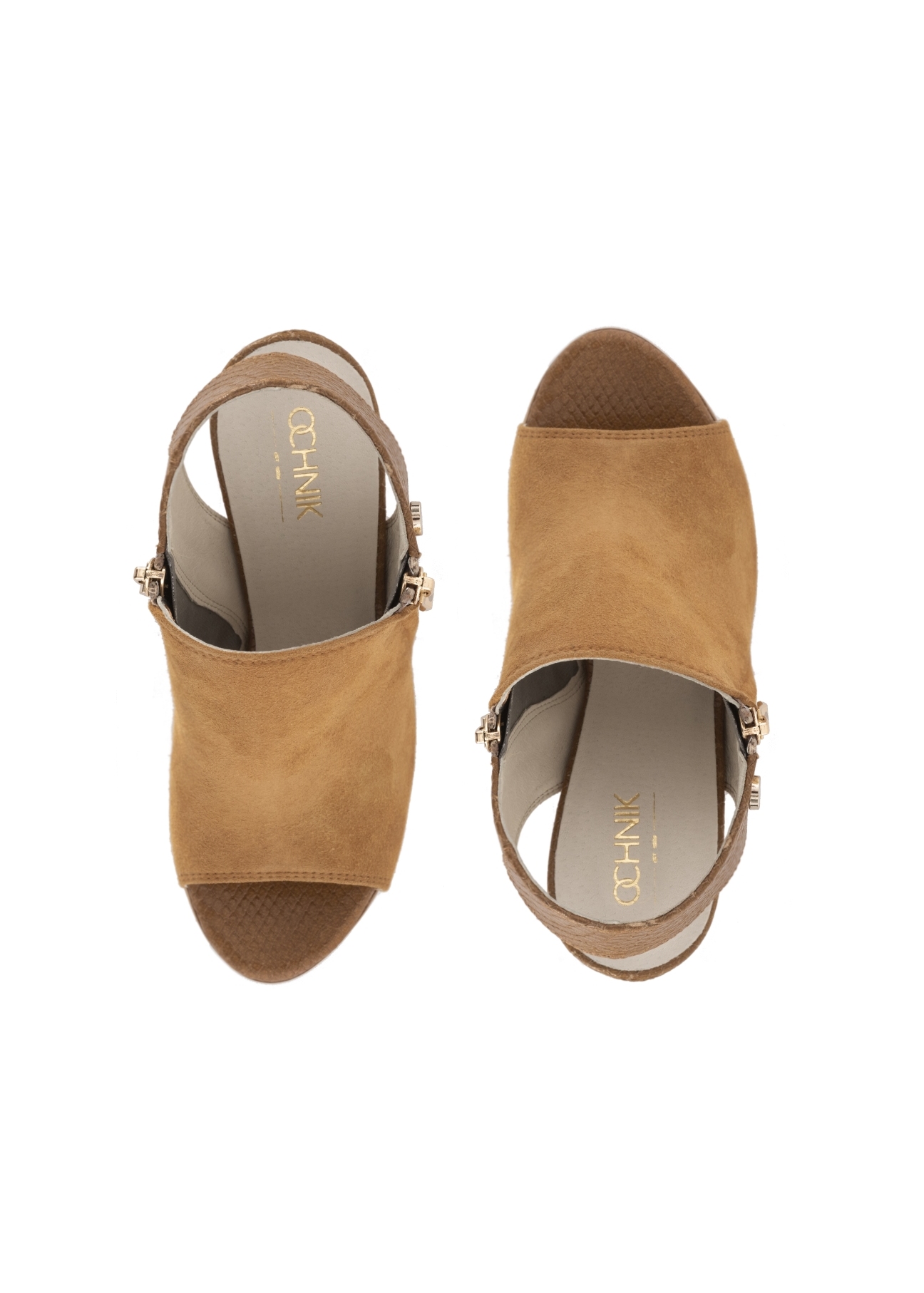 Buty damskie BUTYD-0369-87(W19)-04