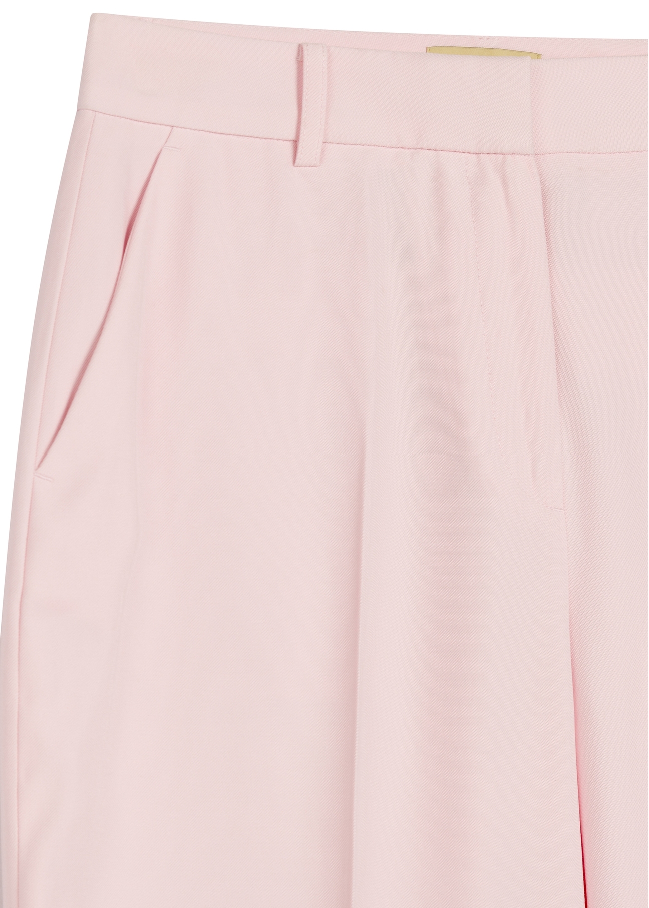 Jasnoróżowe eleganckie spodnie damskie SPODT-0106A-5A(W26), zbliżenie na detal produktu na białym tle.