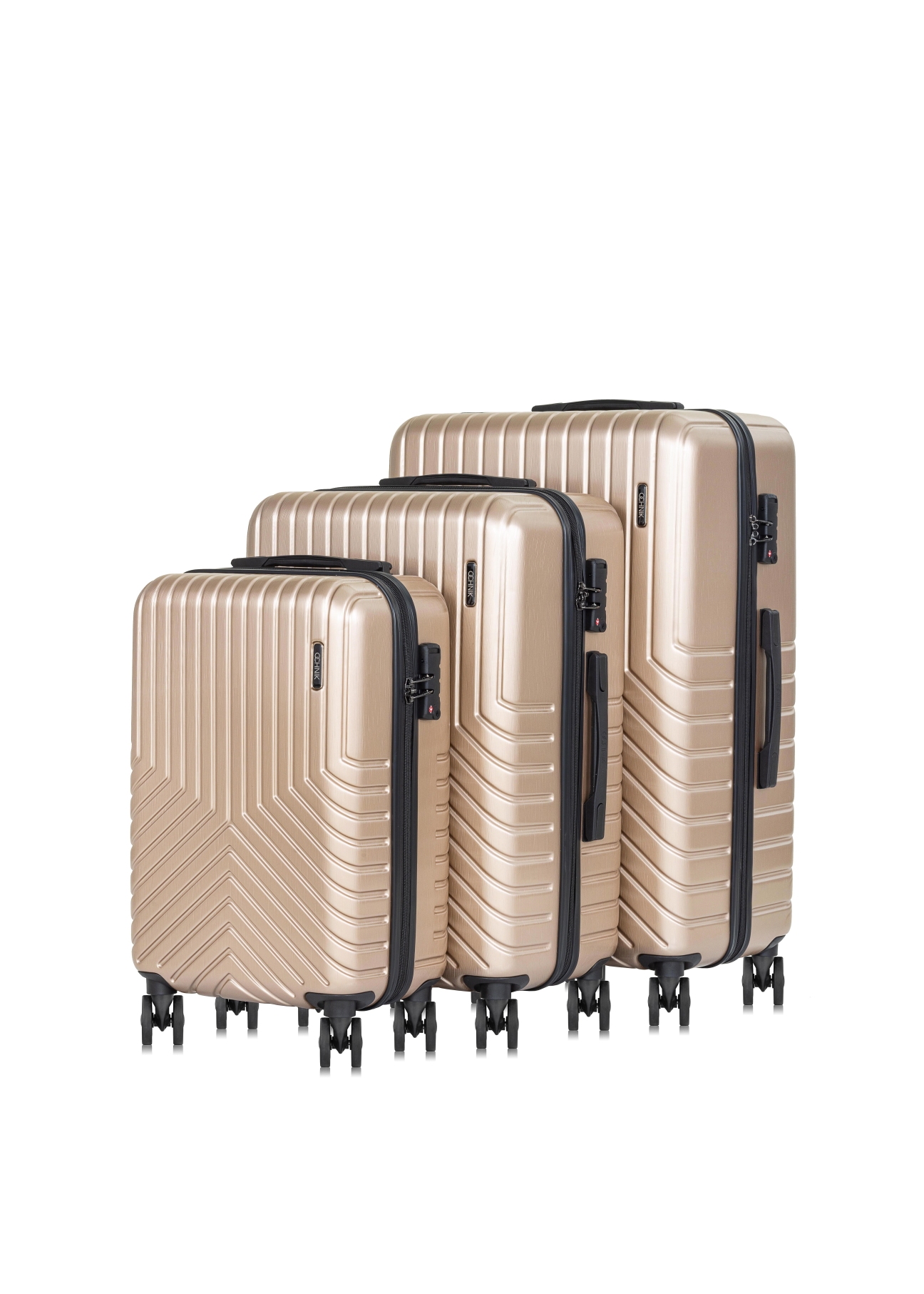 Komplet walizek na kółkach 19'/24'/28' WALPC-0010-80(W23)-01