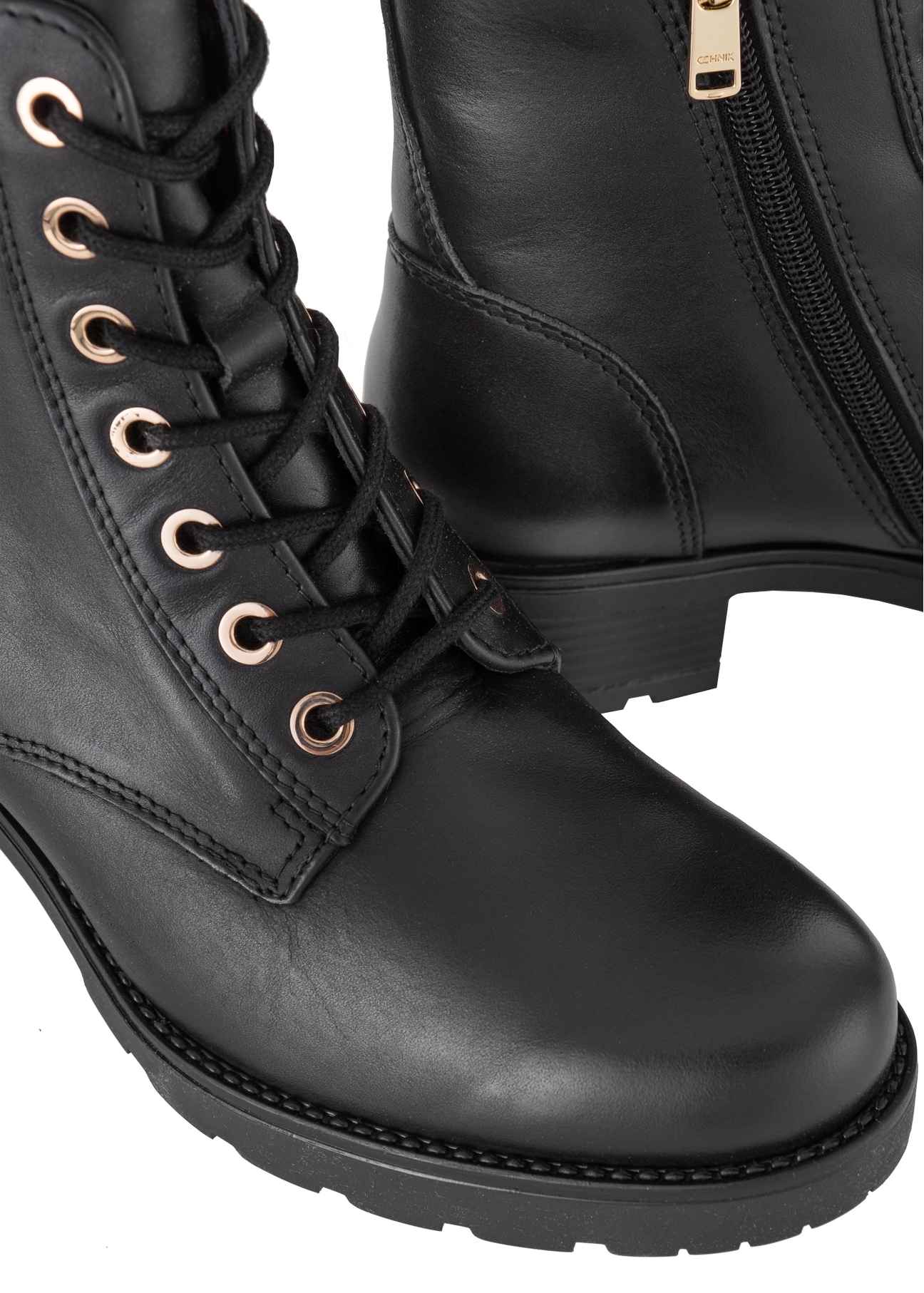 Czarne skórzane botki damskie BUTYD-0937A-99(Z23)-06