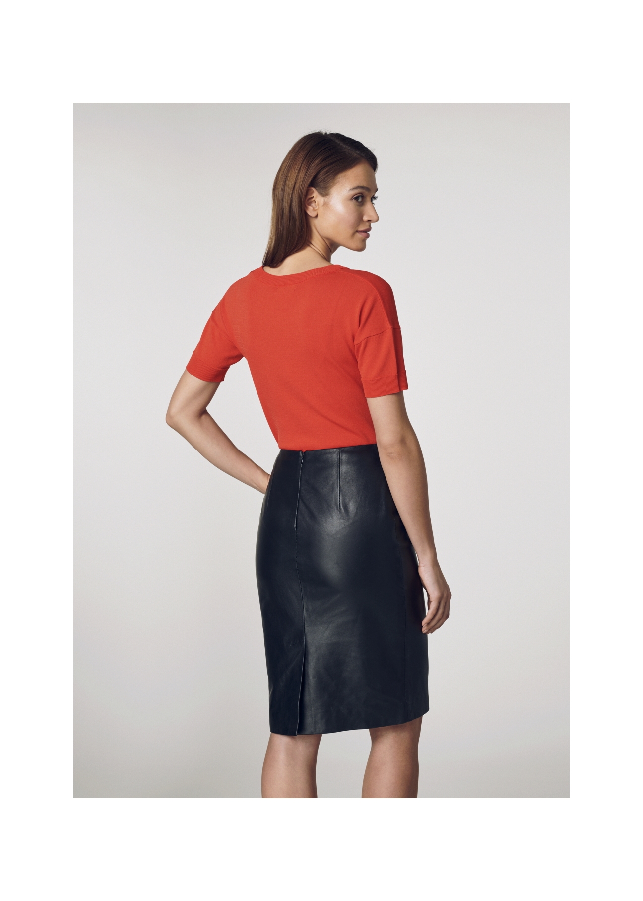 Czerwona bluzka damska BLUDT-0110-41(W21)-04