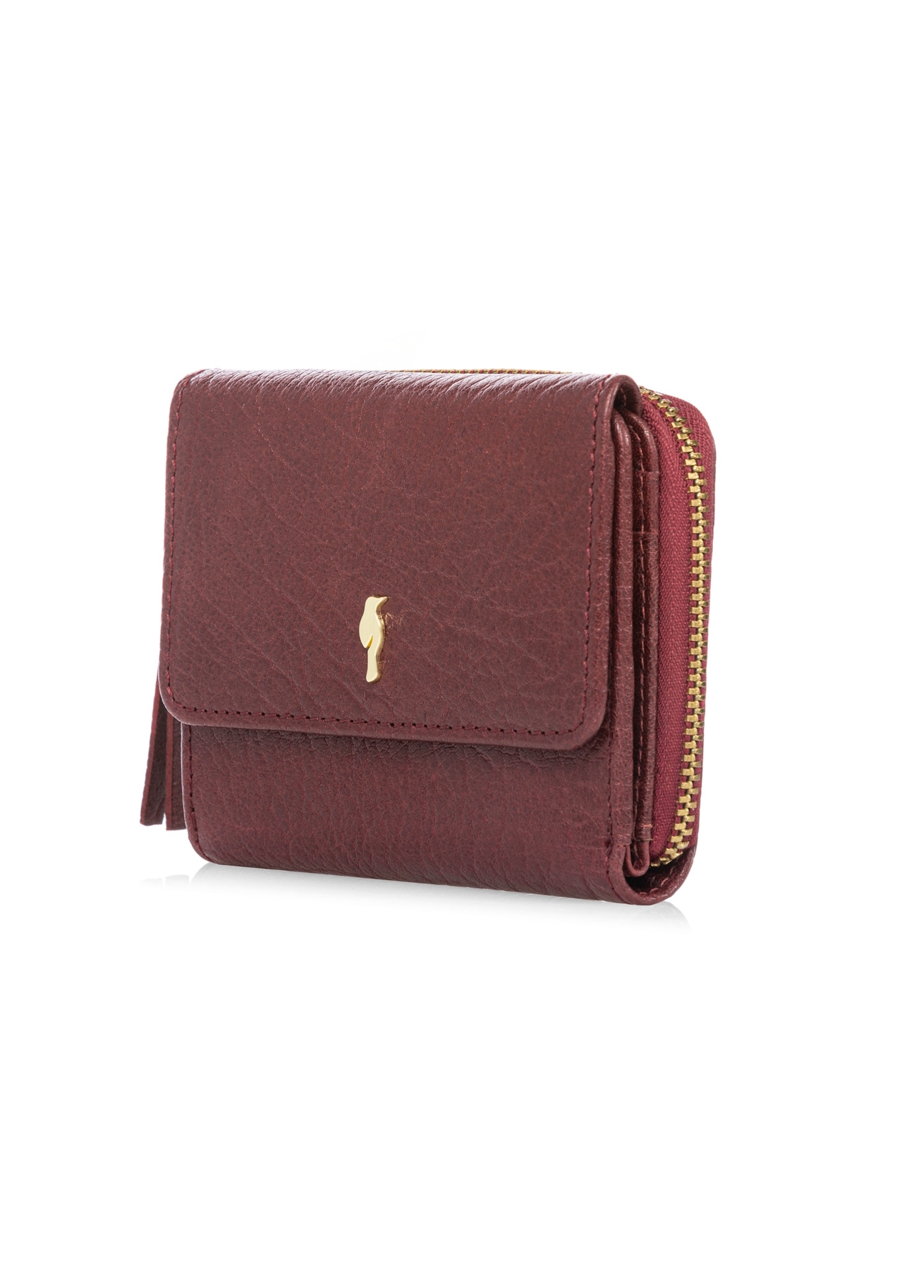 Mały rozkładany portfel damski skórzany PORES-0816-4C(W26), widok produktu skosem na białym tle.