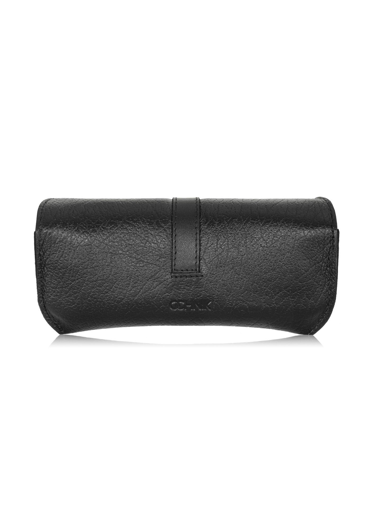 Czarne skórzane etui PORMS-0539A-99(Z25) - widok produktu z tyłu na białym tle. 