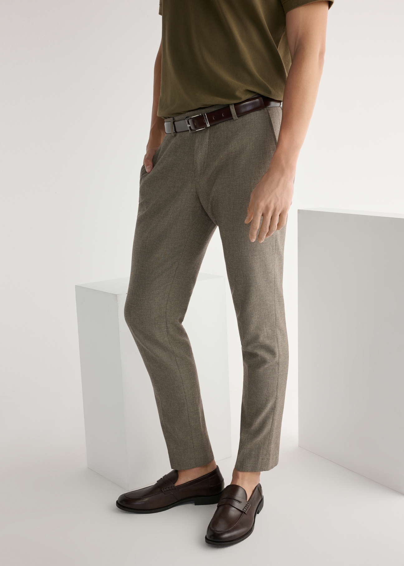 Brązowe skórzane mokasyny męskie BUTYM-0482-1I(W26)