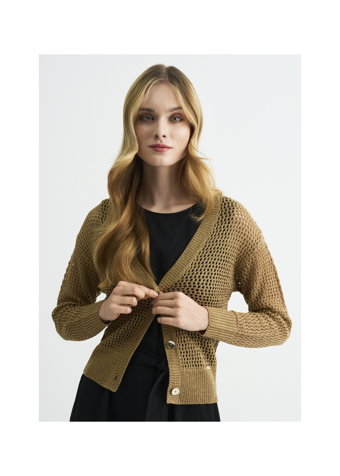 Sweter zapinany ażurowy damski SWEDT-0158-82(W22)-01