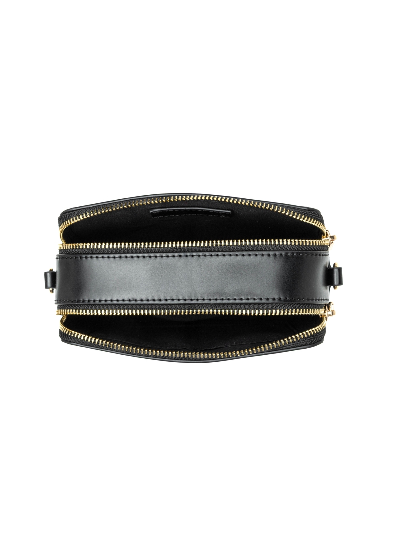 Czarna mała torebka damska TOREC-1126-99(W26), widok produktu od góry na białym tle.