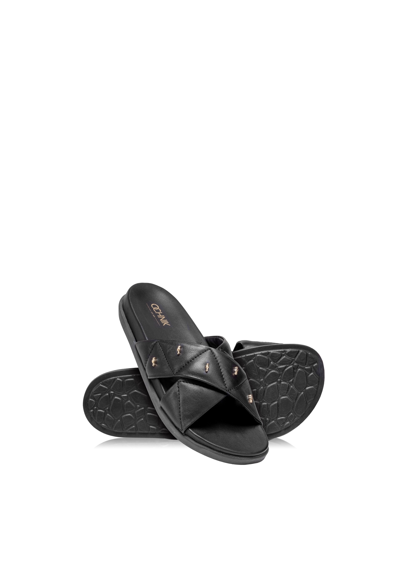 Buty damskie BUTYD-0917-99(W22)-02