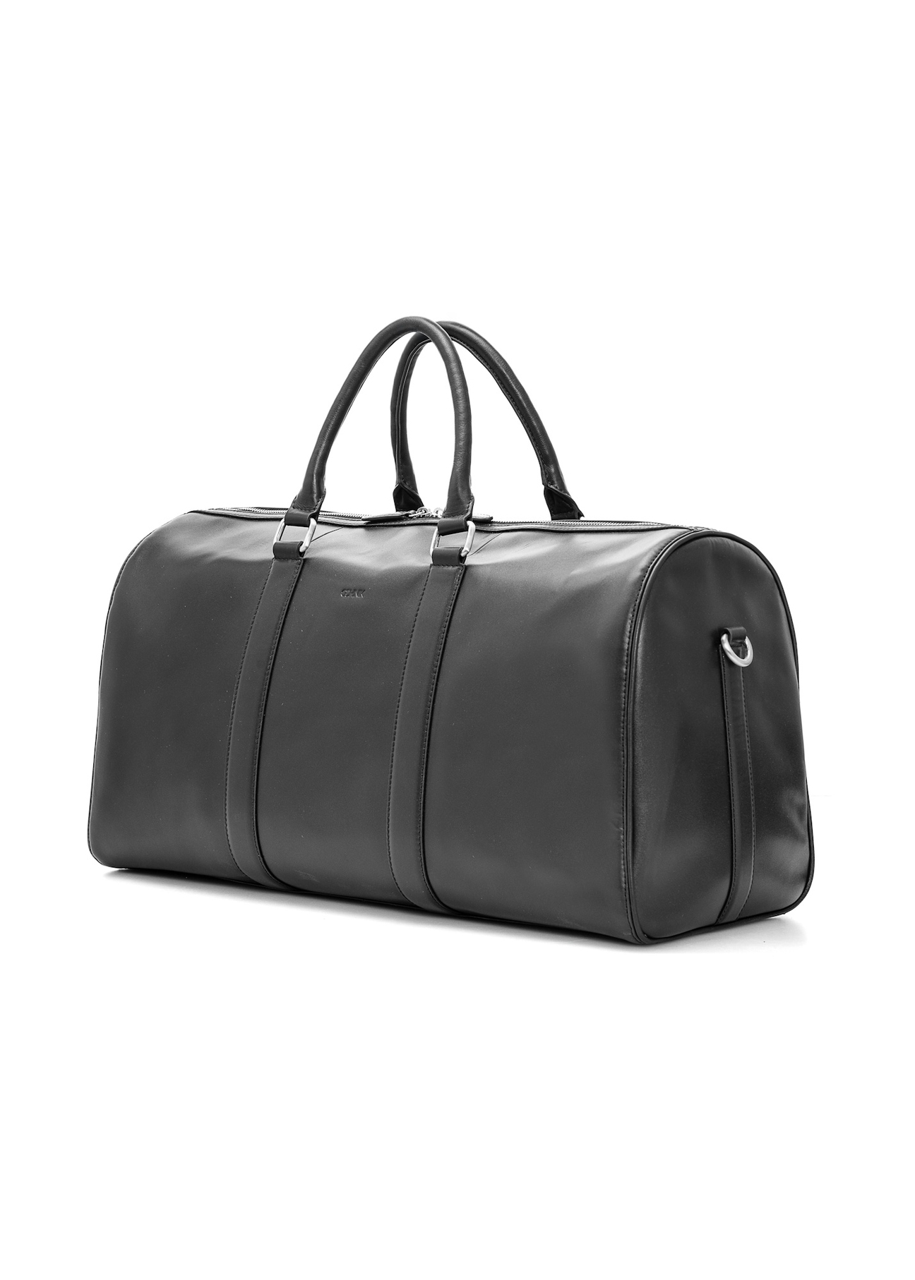 Czarna torba podróżna TORMS-0470-99(Z25), widok produktu skosem na białym tle.