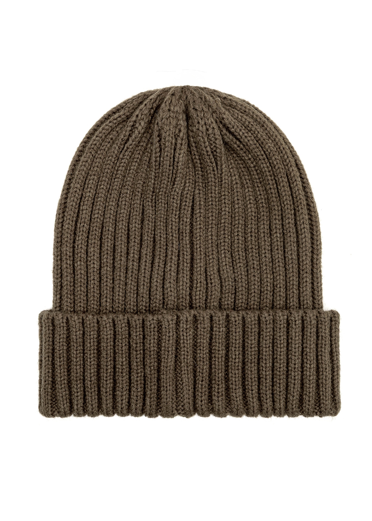 Zimowa czapka męska w kolorze khaki CZAMT-0088-51(Z25), widok produktu z tyłu na białym tle.