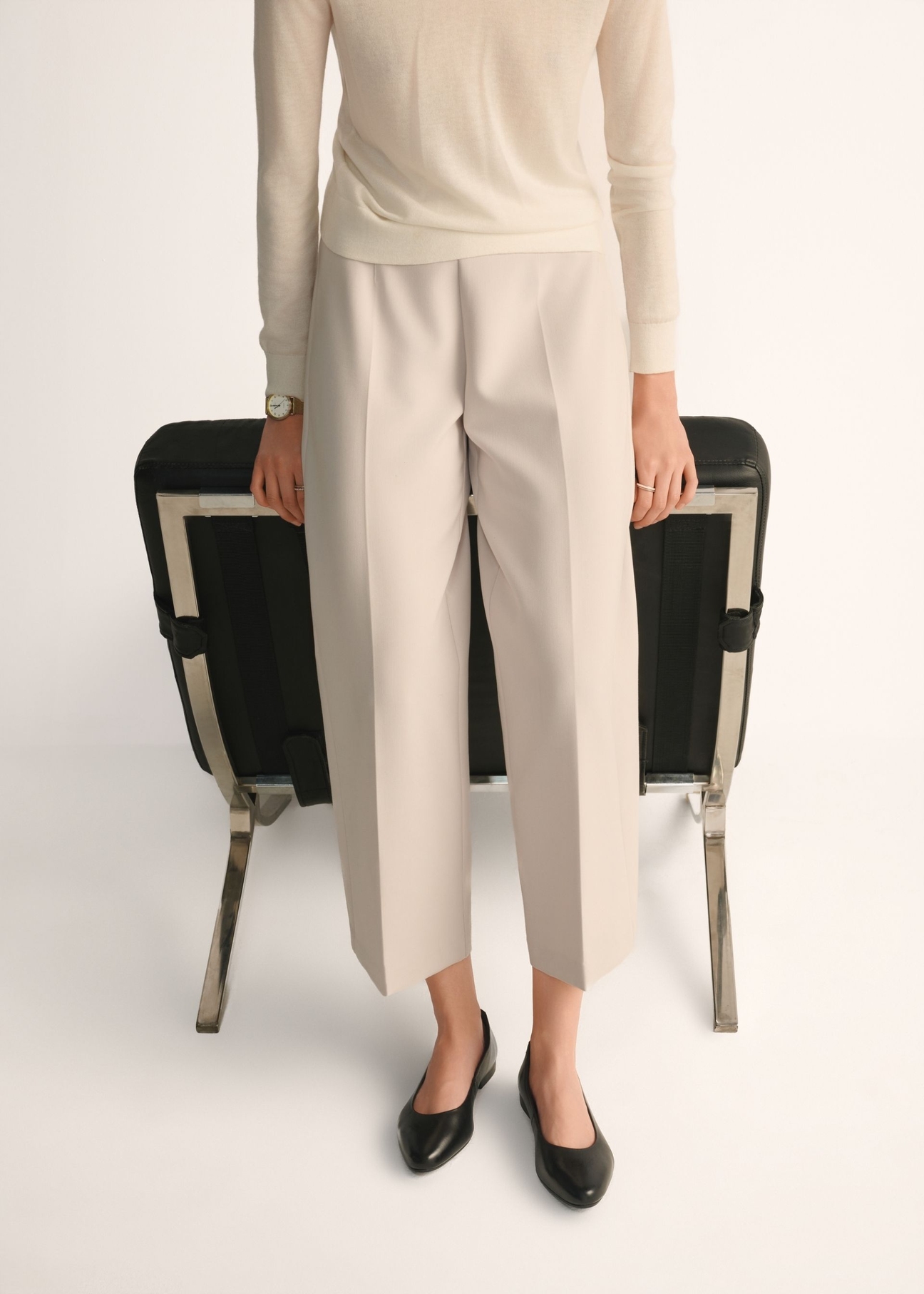 Skórzane czarne baleriny BUTYD-1049B-99(W26)