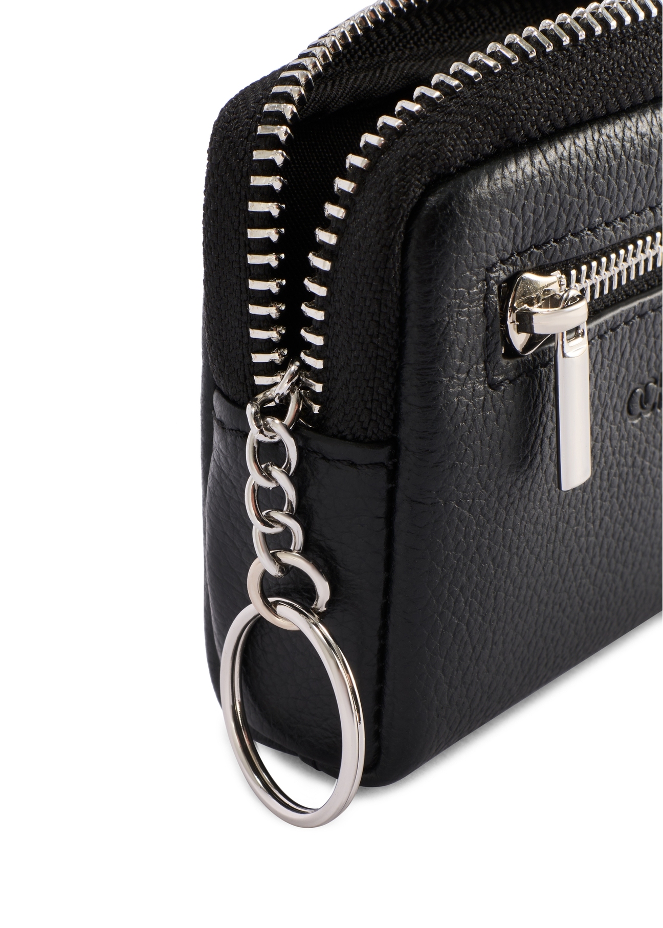 Czarny skórzany portfel męski PORMS-0689-9I(W26), zbliżenie na detal produktu na białym tle.