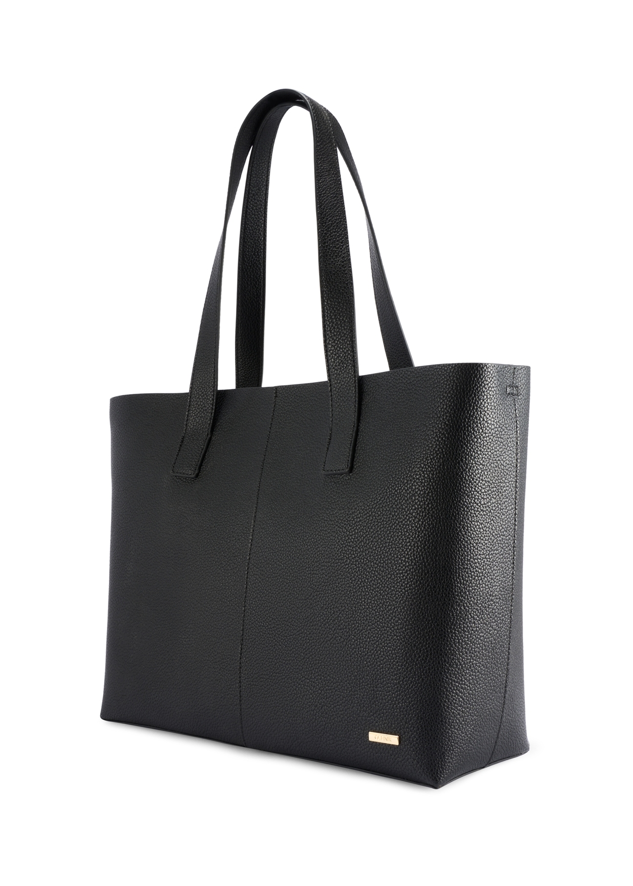 Czarna torebka damska shopper TOREC-1208-9I(W26), widok produktu skosem na białym tle.