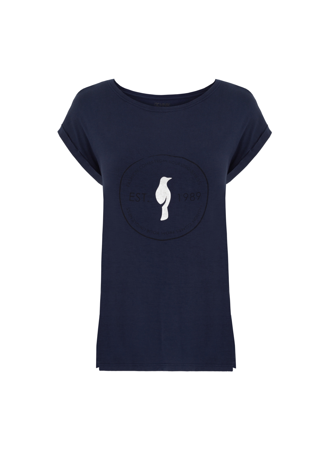 Wydłużony granatowy T-shirt damski TSHDT-0067-69(W21)-02