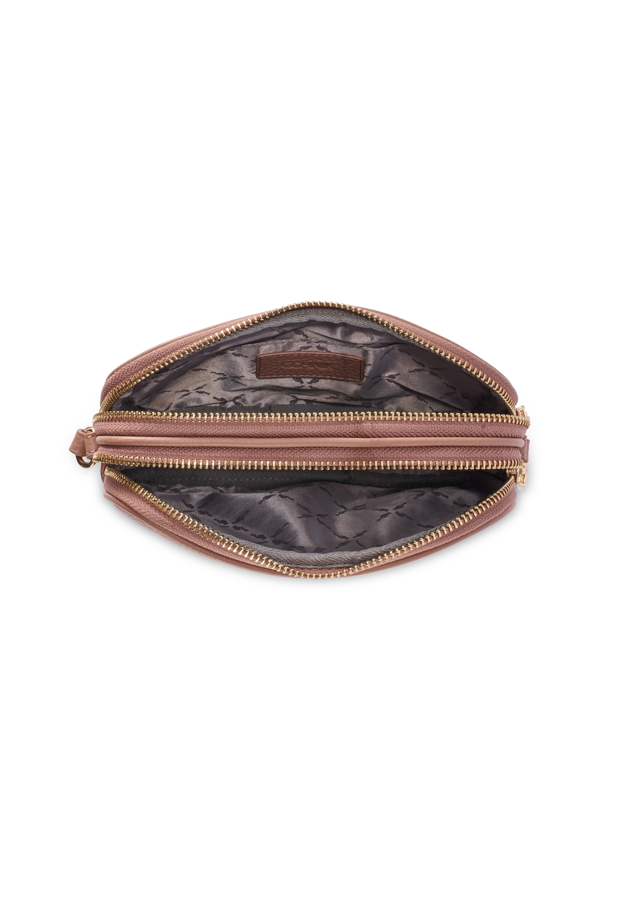 Mała różowa skórzana torebka damska TORES-0466E-5D(W26) - widok produktu z góry, na białym tle. 