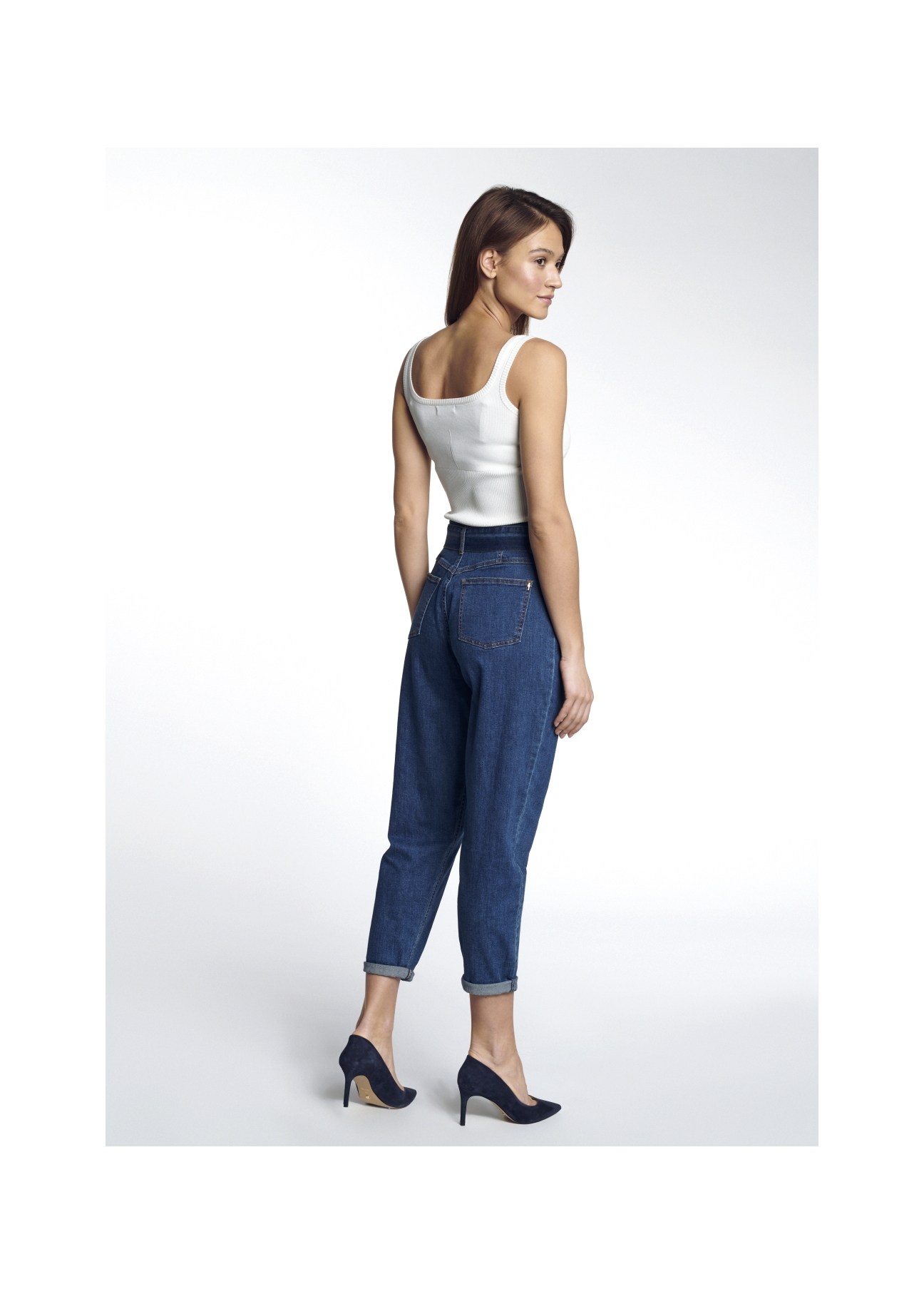 Granatowe spodnie mom jeans damskie SPODT-0055-69(W21)-03