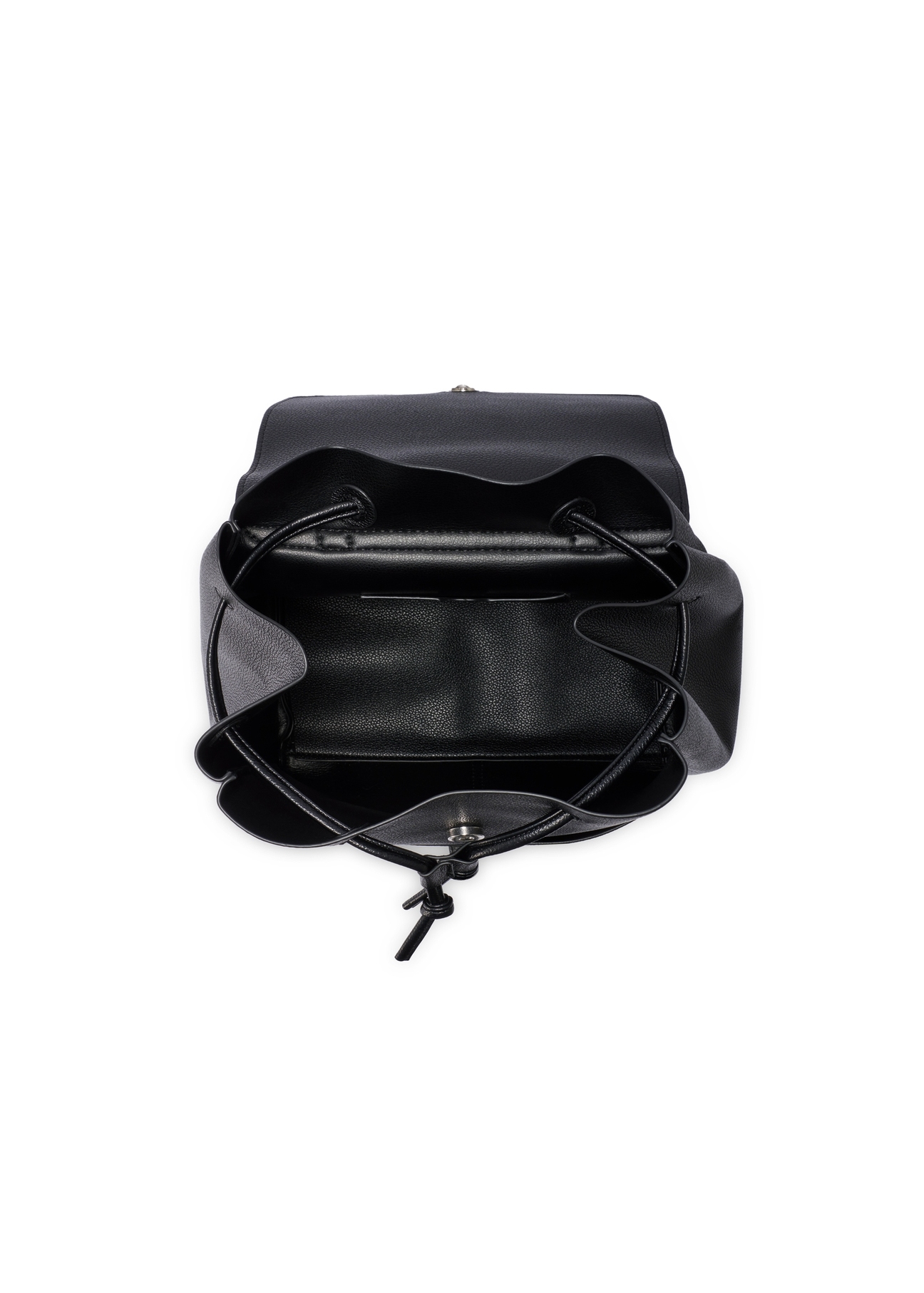 Czarny średni plecak damski TOREC-1132-99(W26) - widok produktu   z góry, na białym tle.