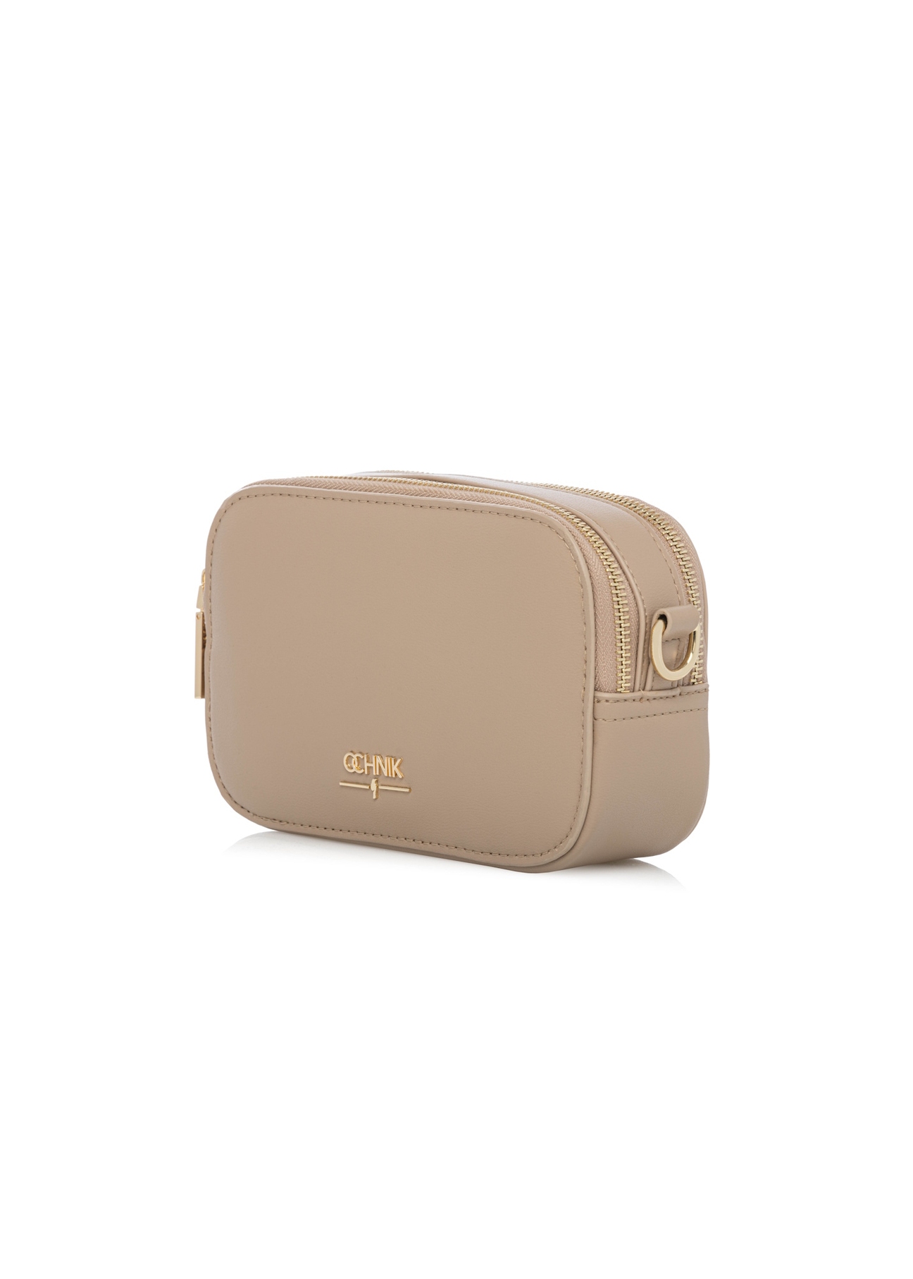 Beżowa mała torebka damska TOREC-1172-1B(W26), widok produktu skosem na białym tle.