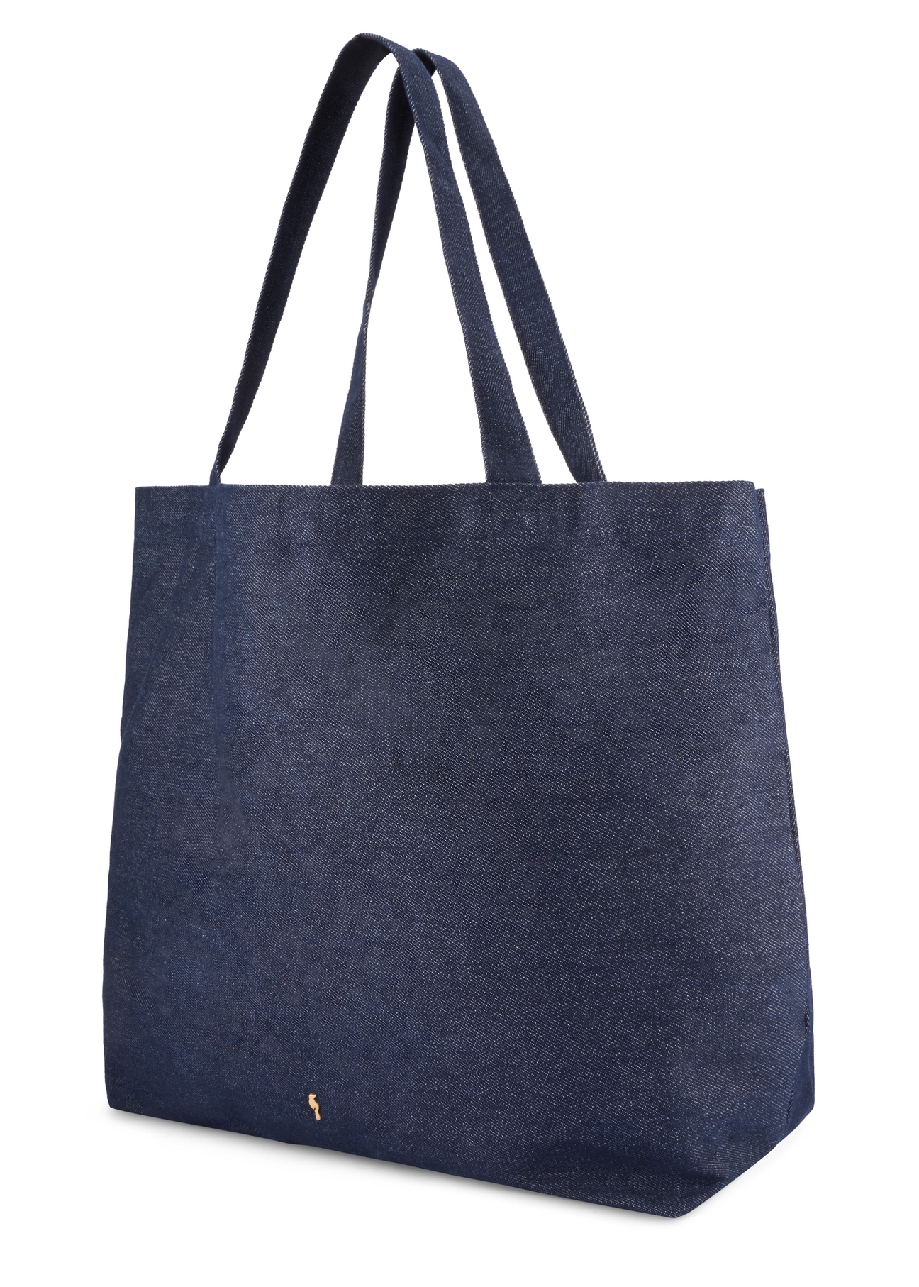 Denimowa torebka shopper TOREN-0334-7H(W26), widok produktu skosem na białym tle.