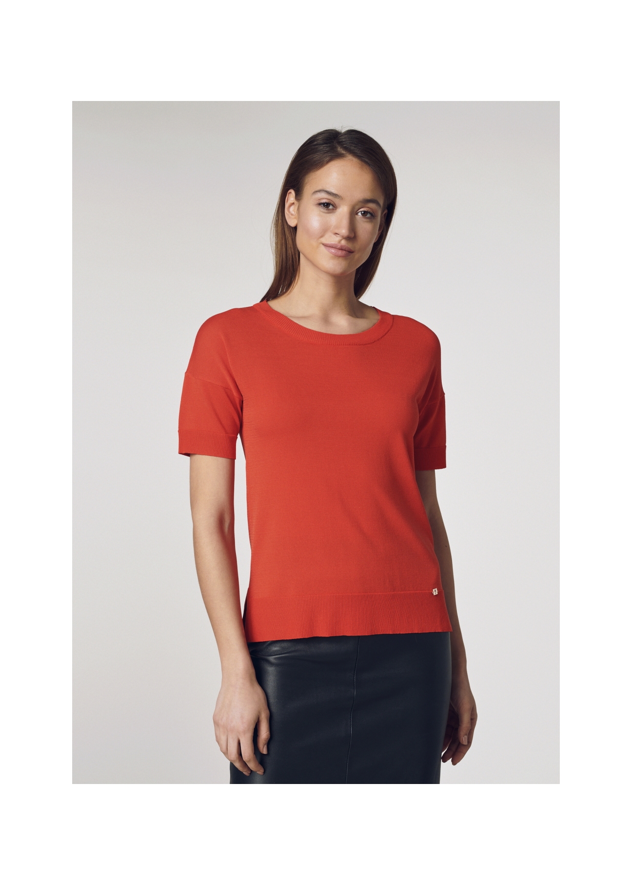 Czerwona bluzka damska BLUDT-0110-41(W21)-01