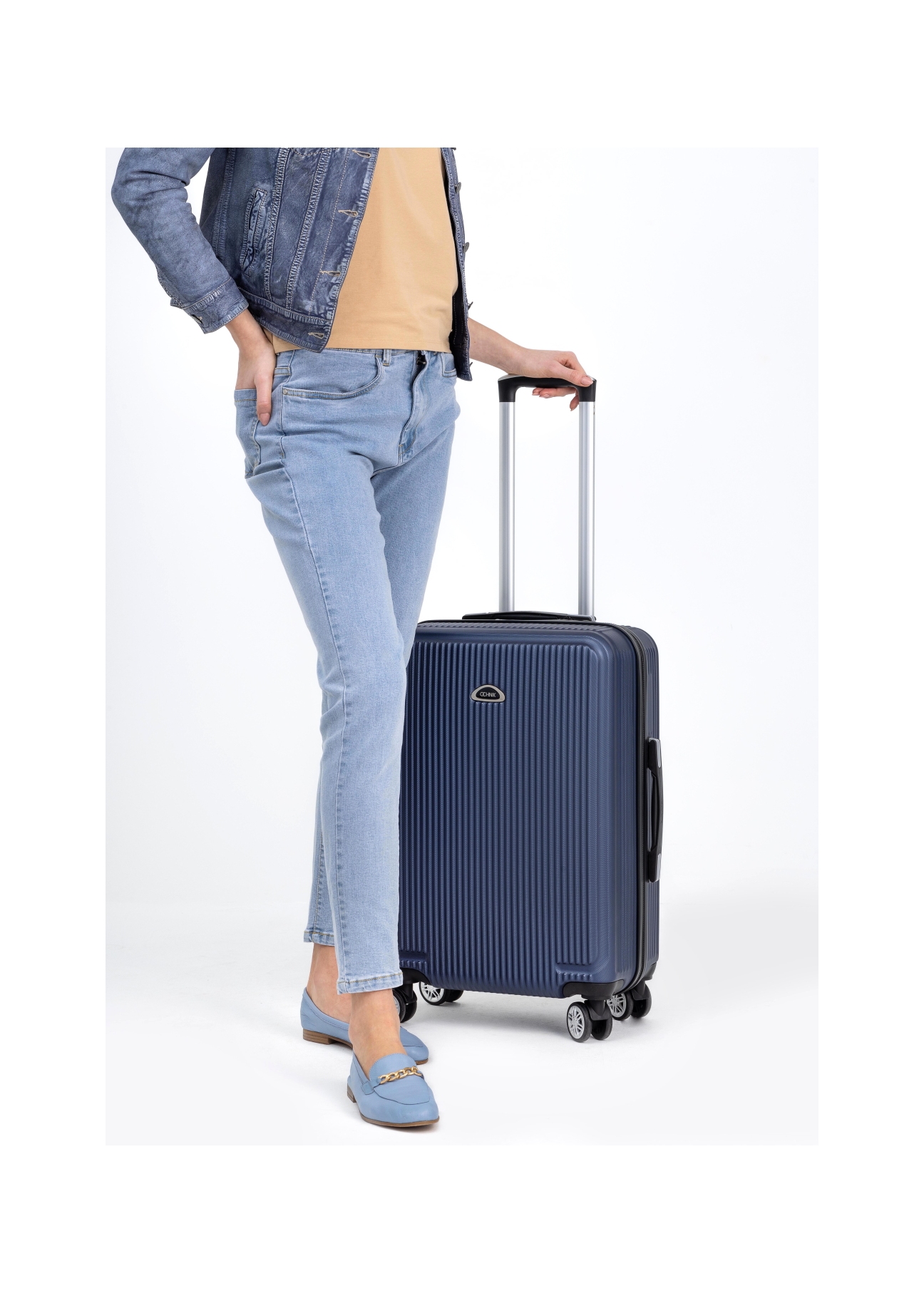 Komplet walizek na kółkach 19"/24"/28" WALAB-0053-51(W23)-10