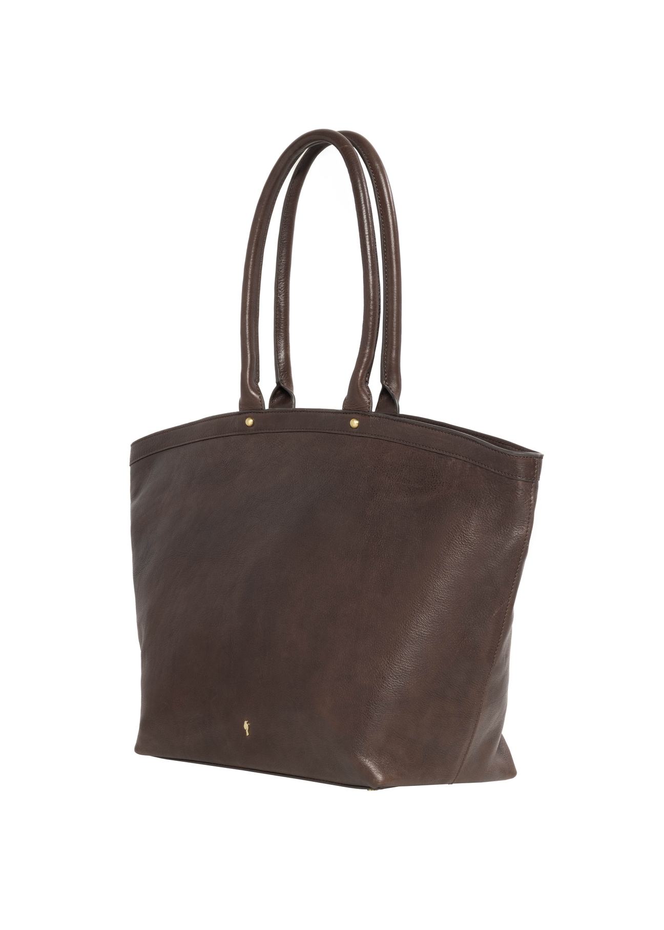 Brązowa skórzana torebka damska typu shopper TORES-1380-1H(Z26), widok produktu skosem na białym tle.