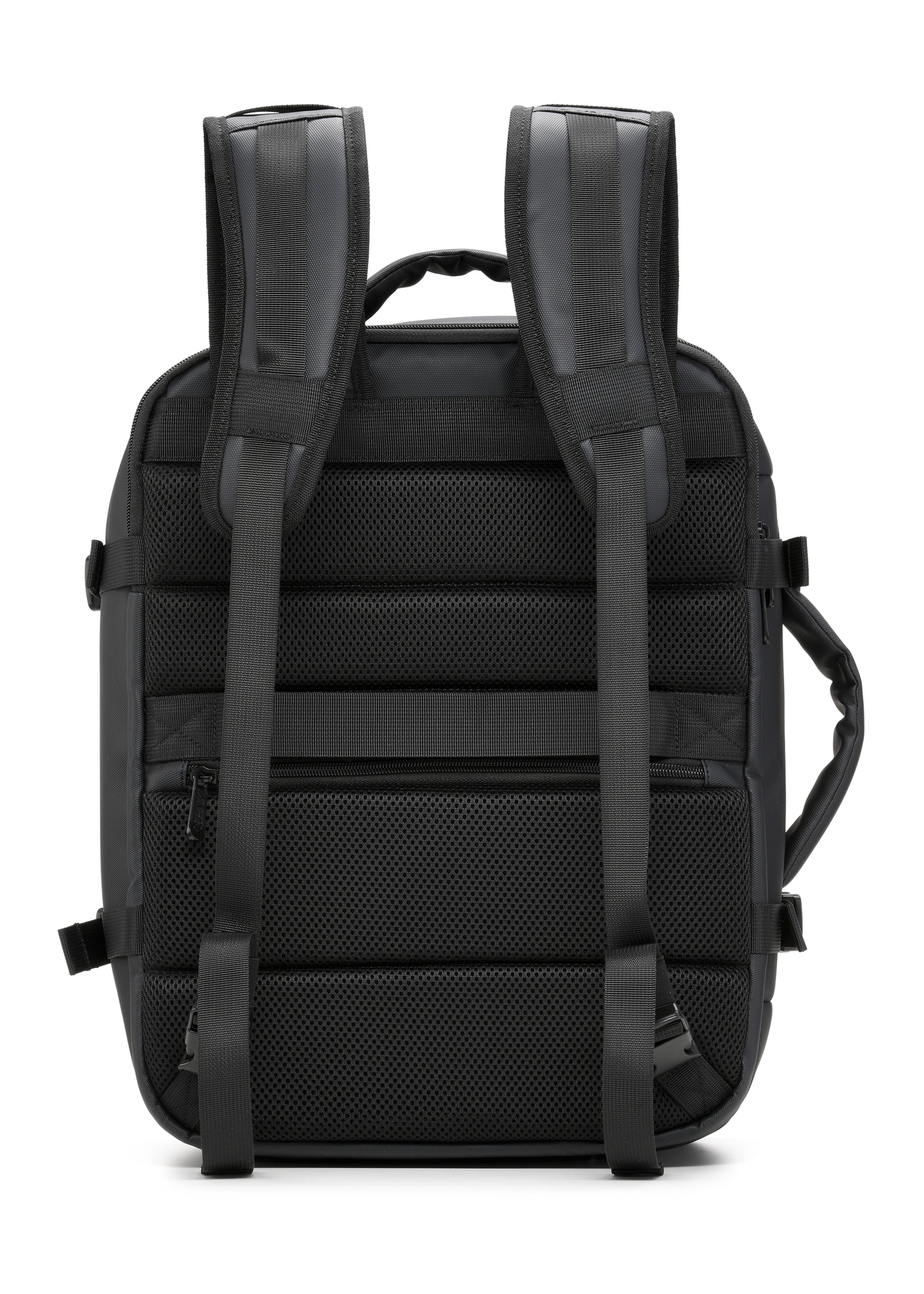 Czarny duży plecak męski TORMN-0414-99(W26) - widok produktu z tyłu, na białym tle. 