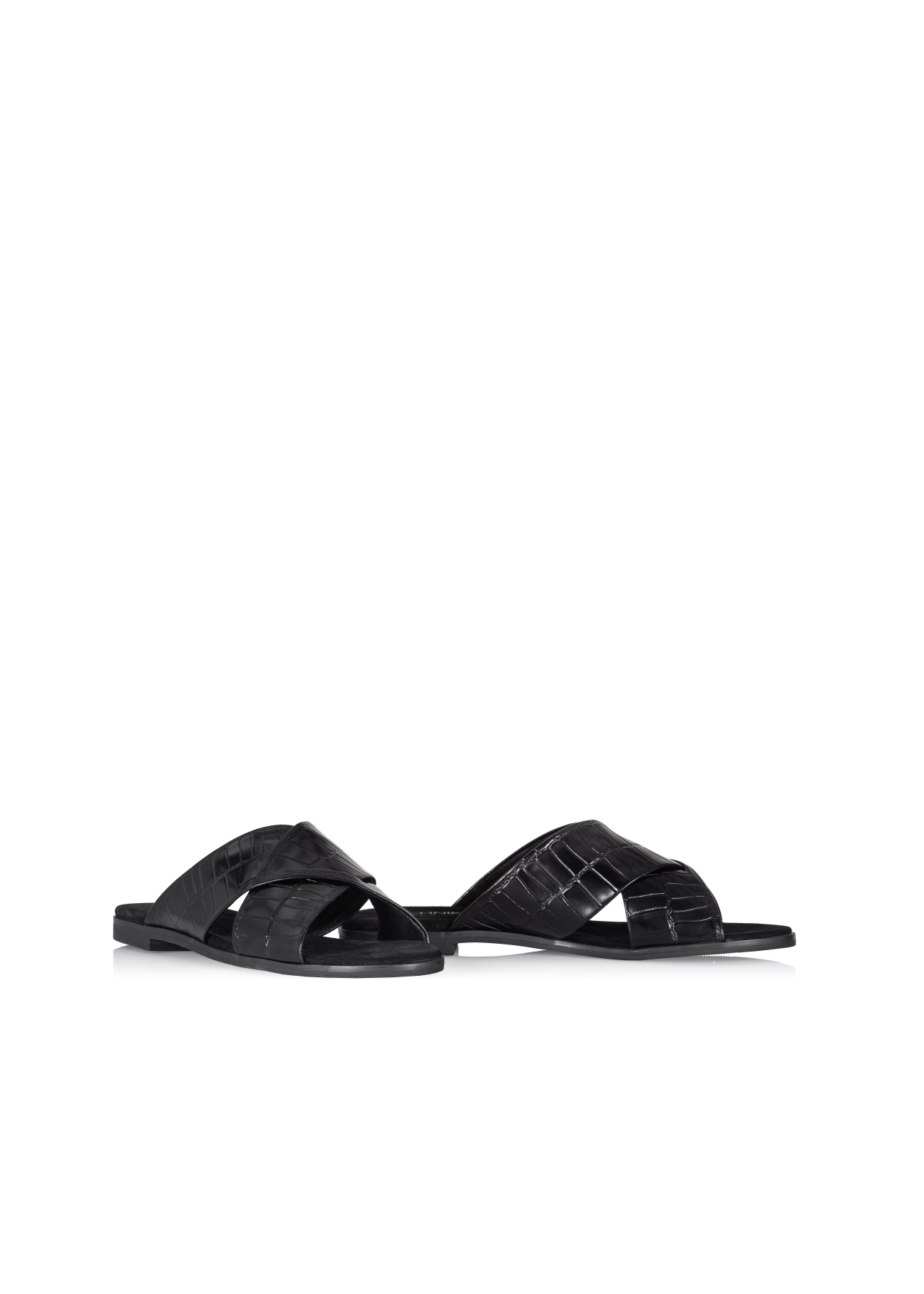 Buty damskie BUTYD-0723-99(W21)-05