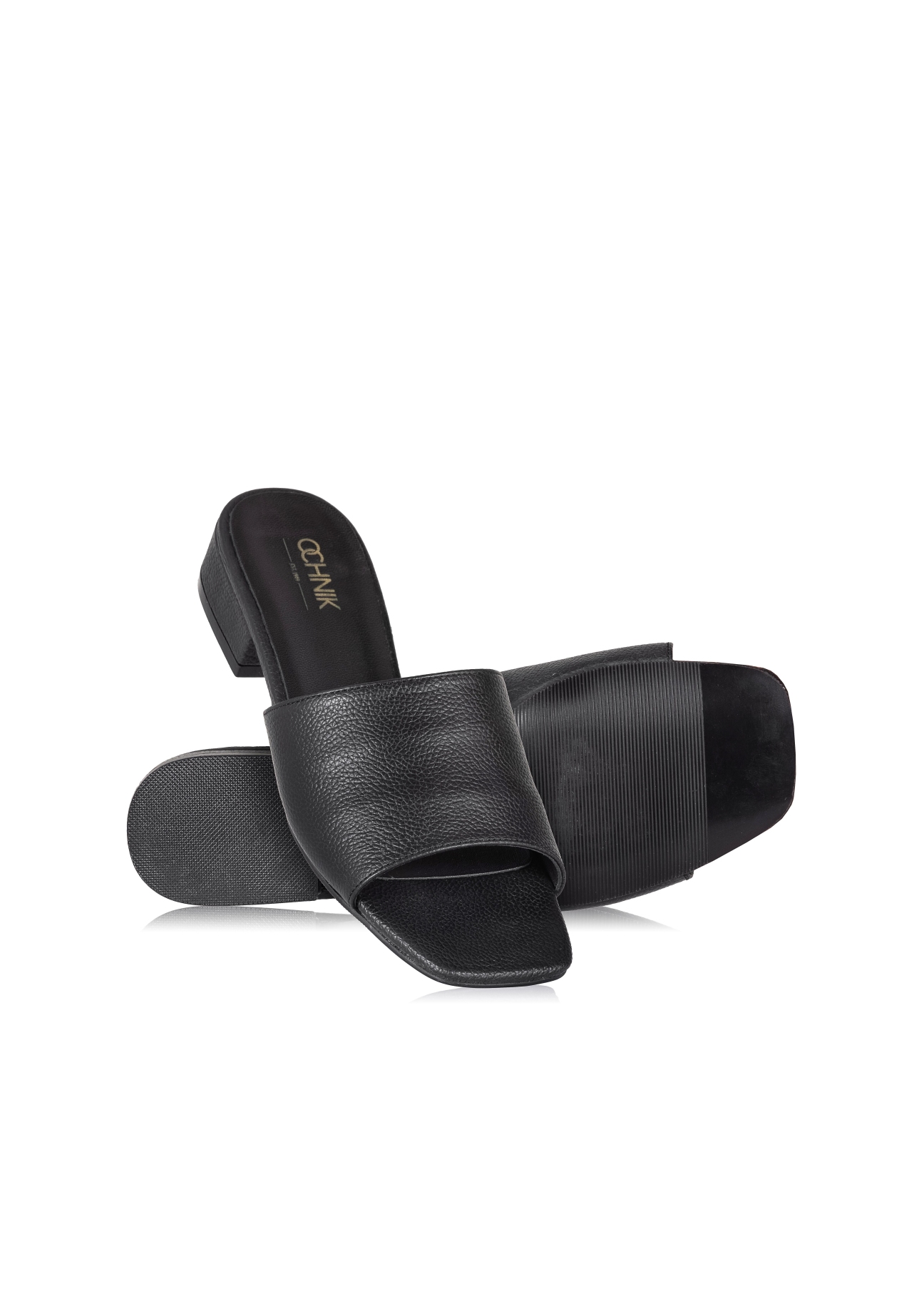 Buty damskie BUTYD-0724-99(W21)-04